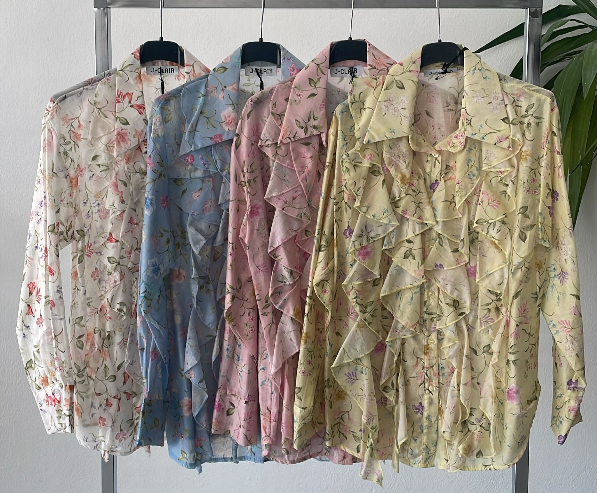 Фото Joie Clair (J-Clair)