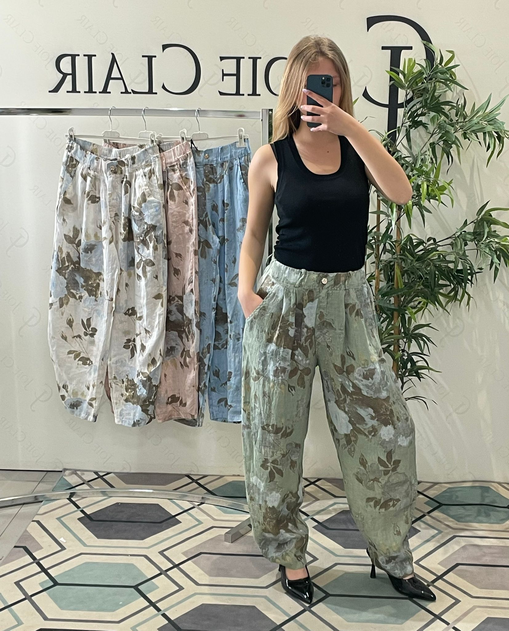 Фото Joie Clair (J-Clair)