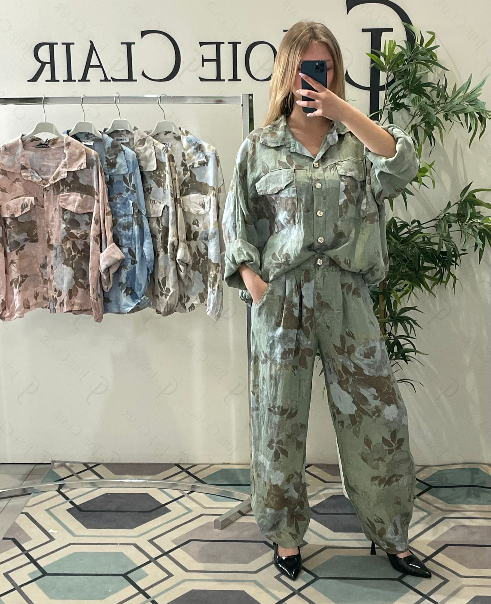 Фото Joie Clair (J-Clair)