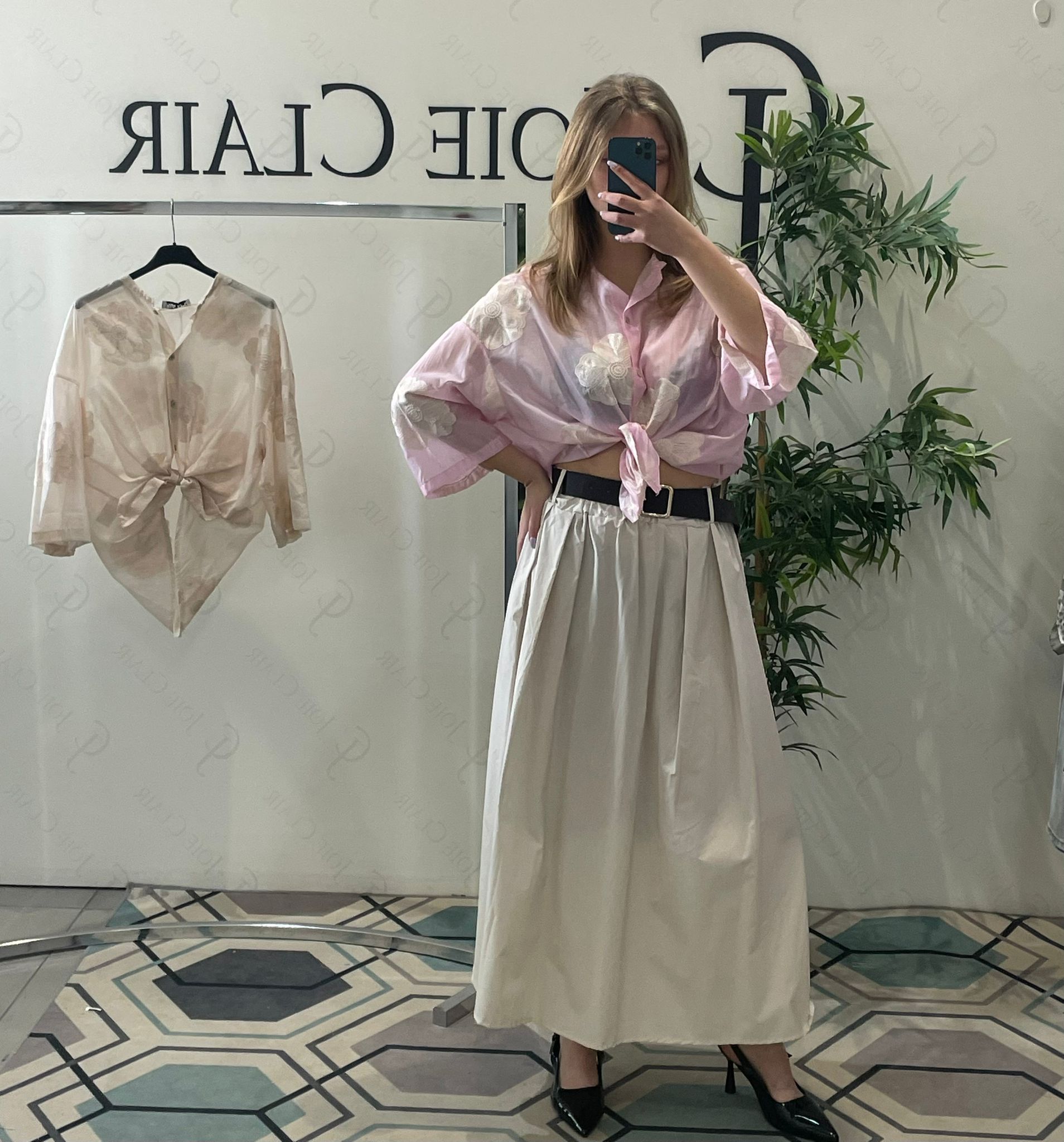 Фото Joie Clair (J-Clair)