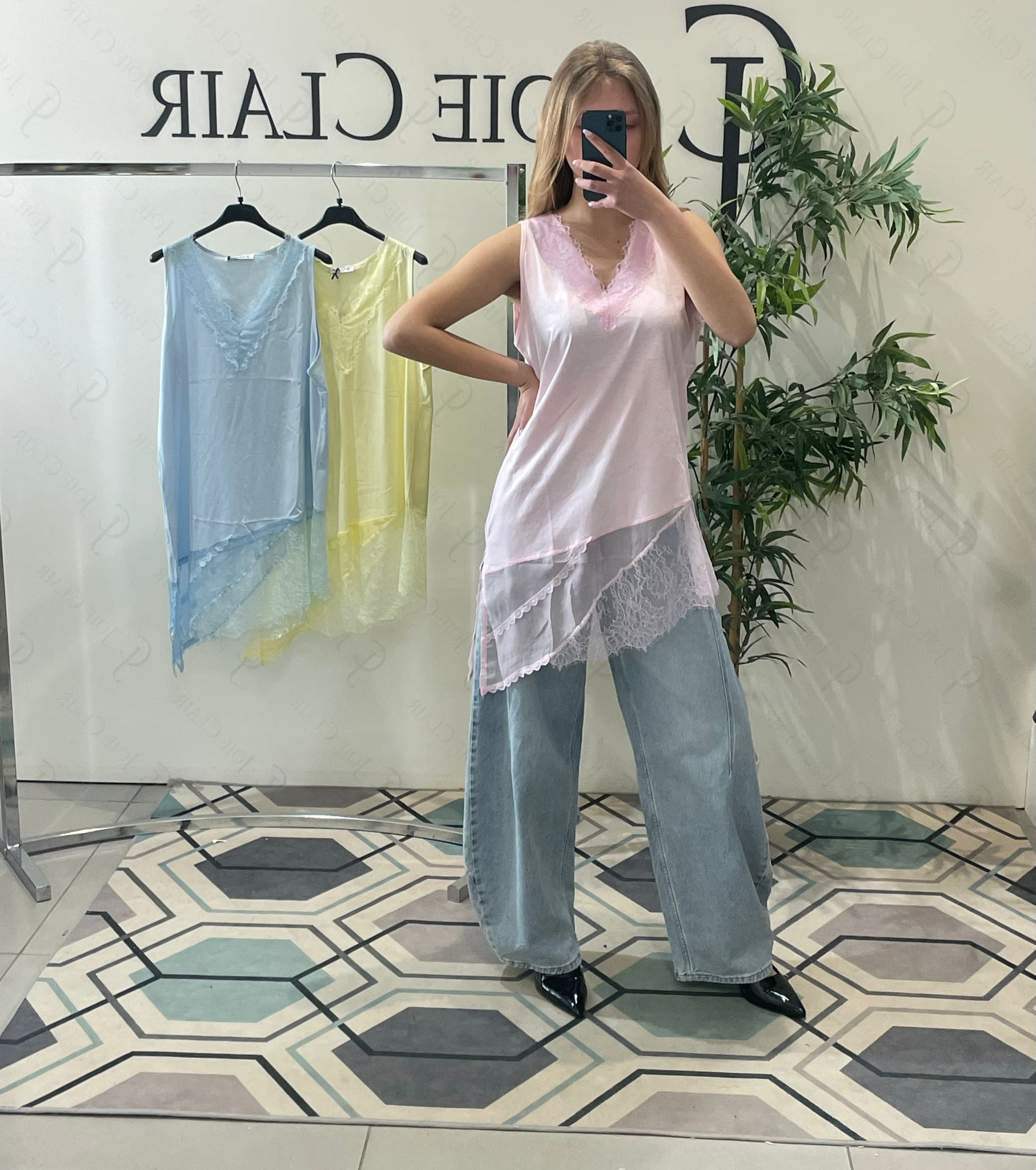 Фото Joie Clair (J-Clair)