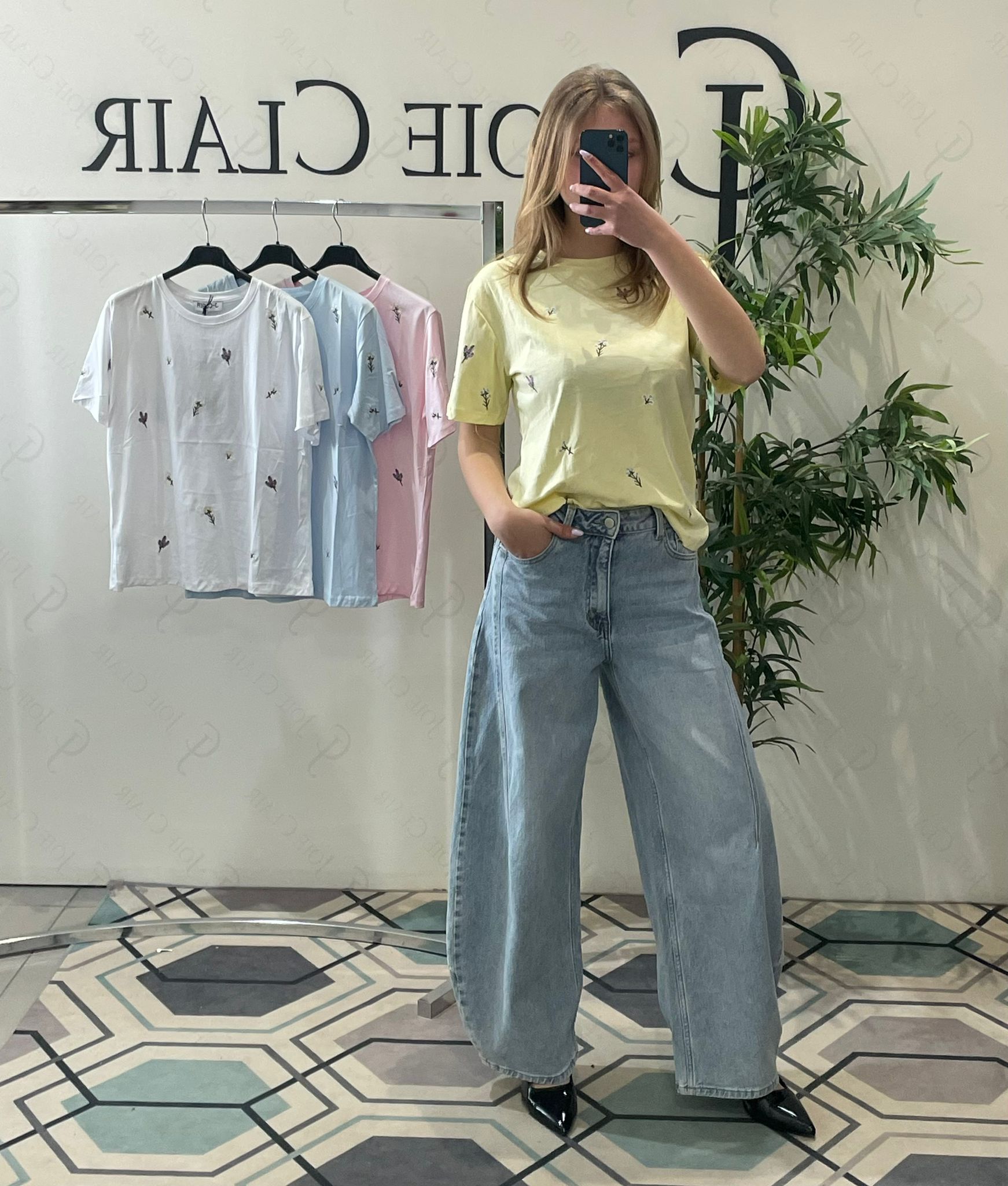 Фото Joie Clair (J-Clair)