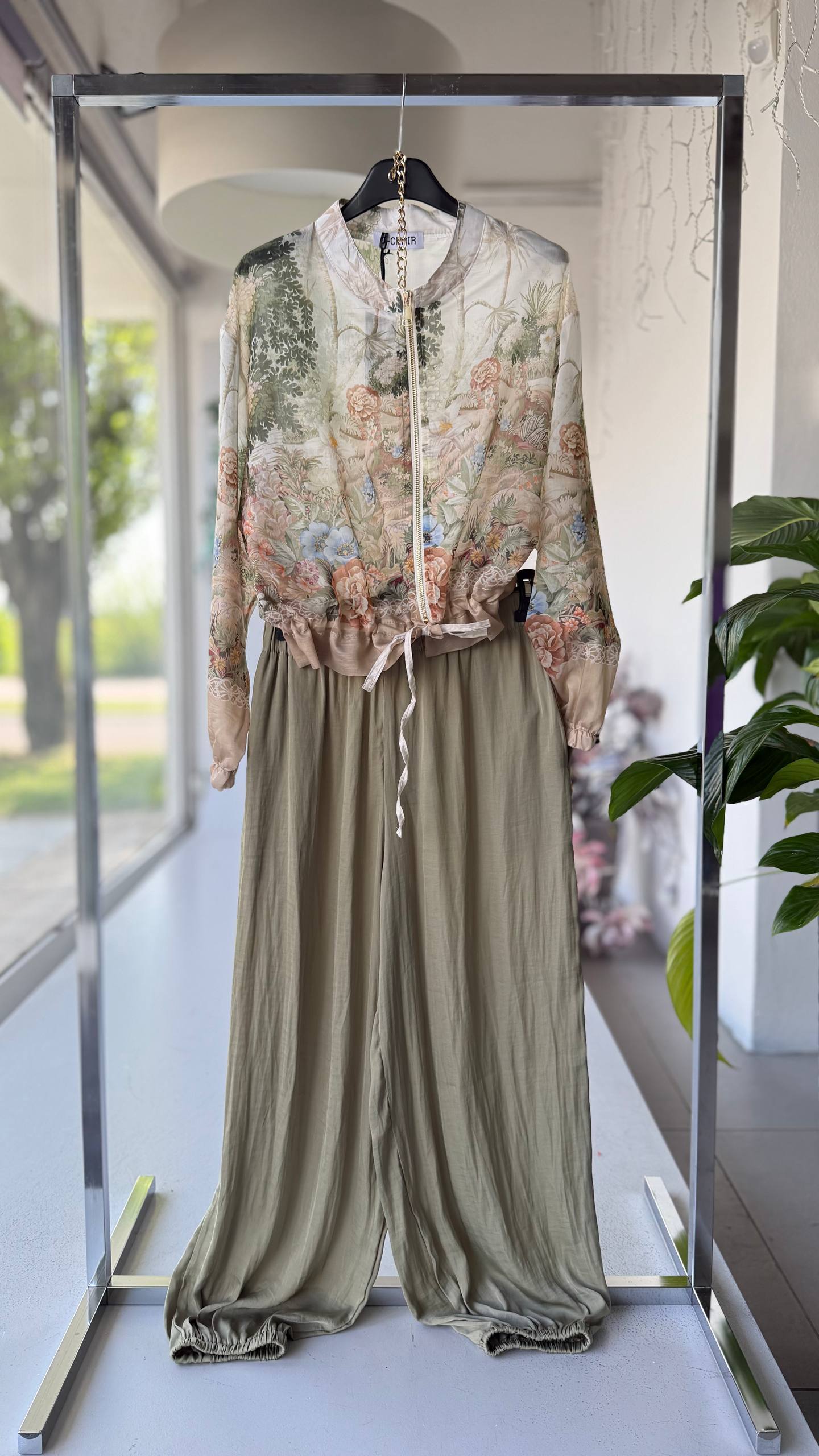 Фото Joie Clair (J-Clair)