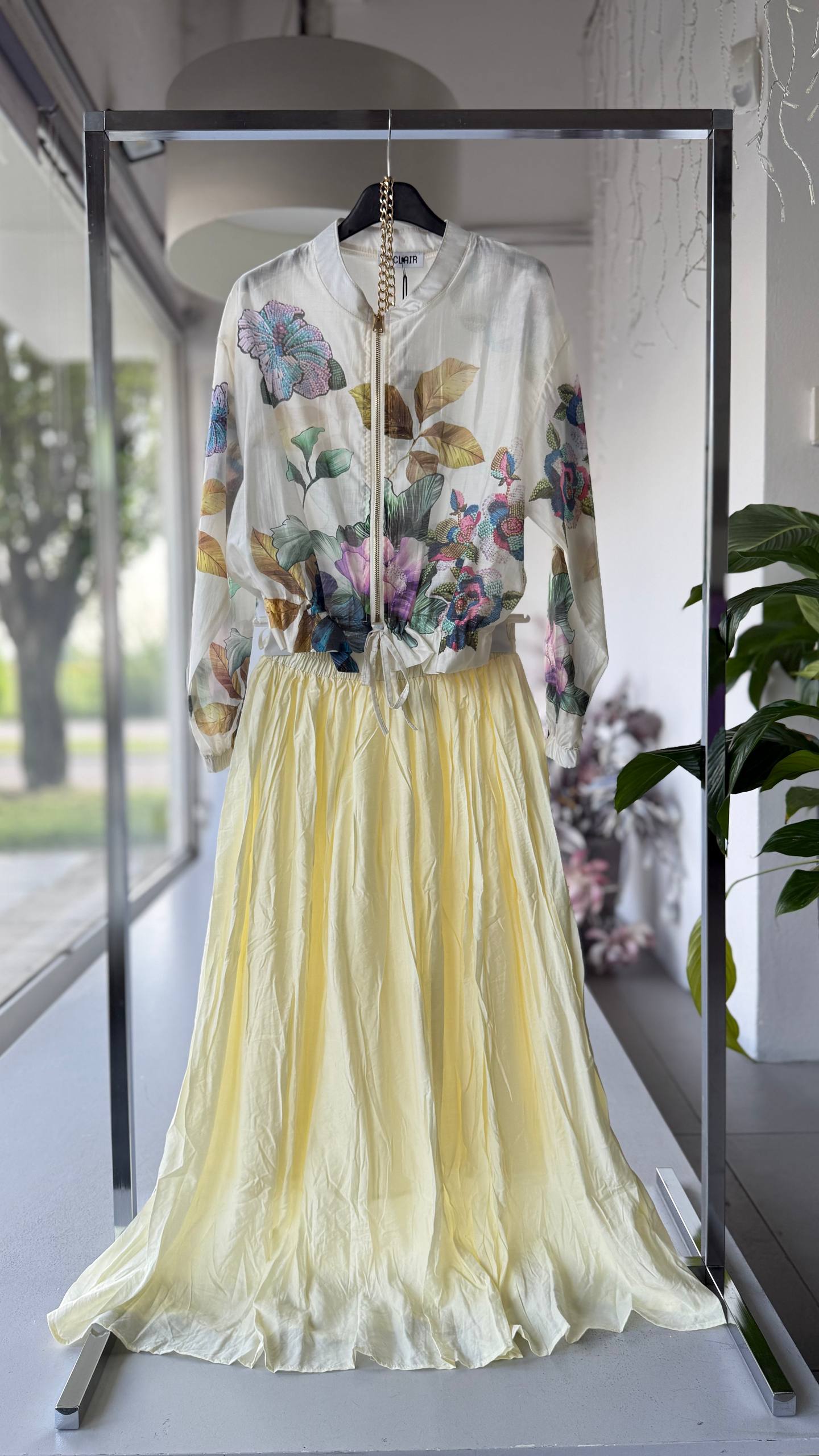 Фото Joie Clair (J-Clair)