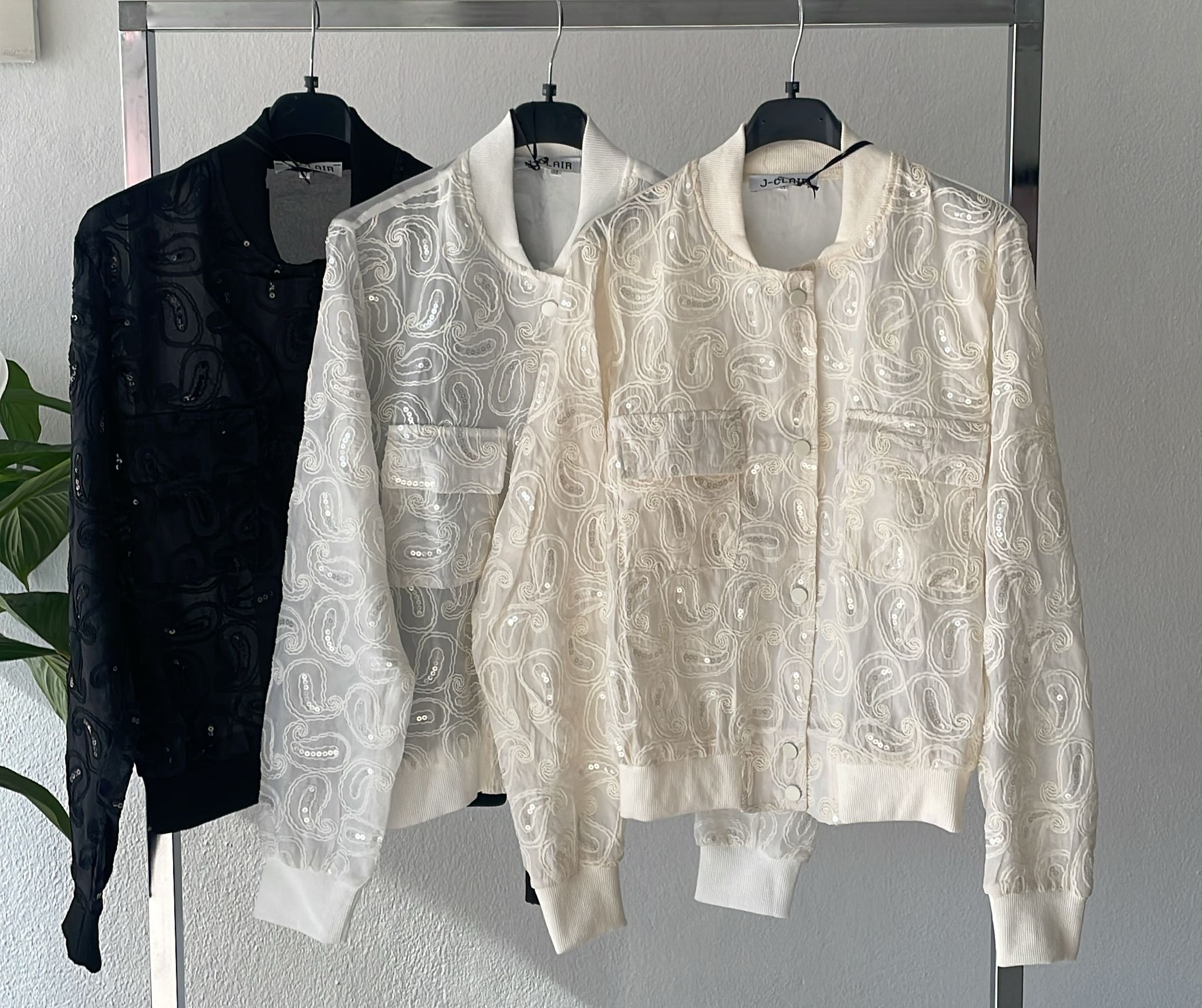 Фото Joie Clair (J-Clair)