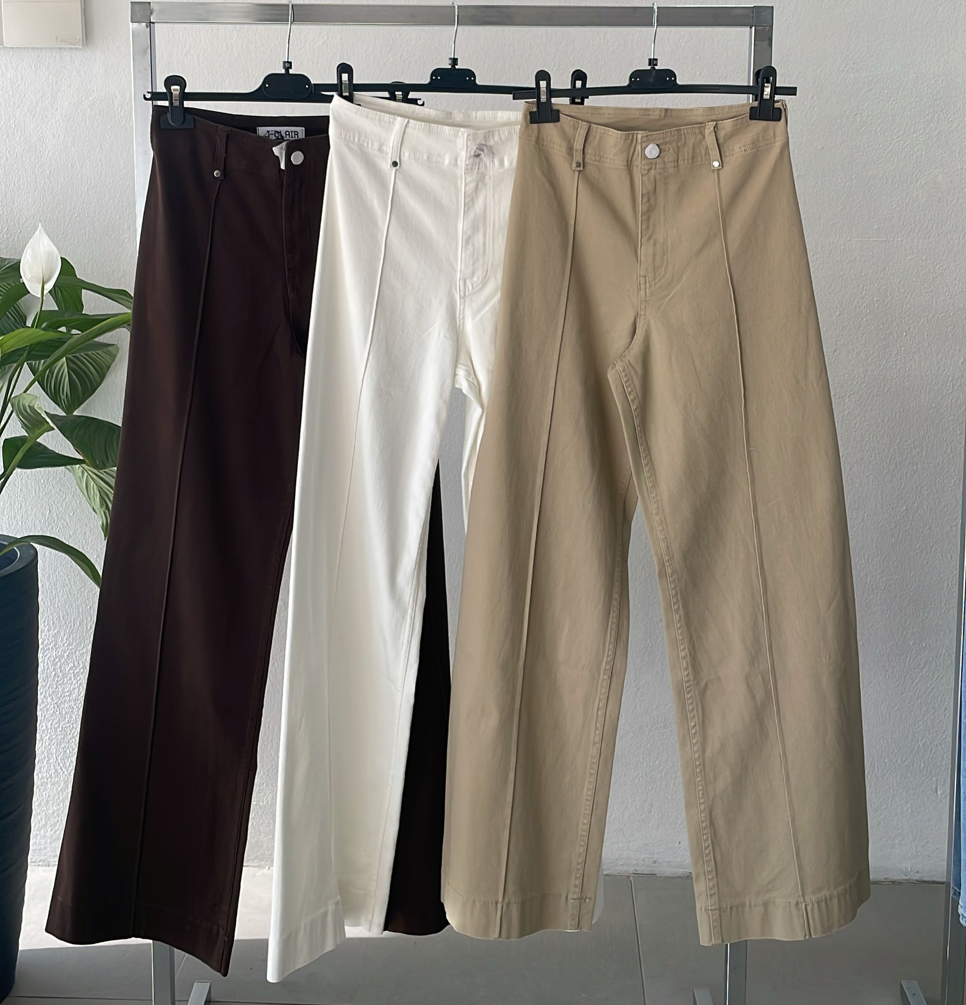 Фото Joie Clair (J-Clair)