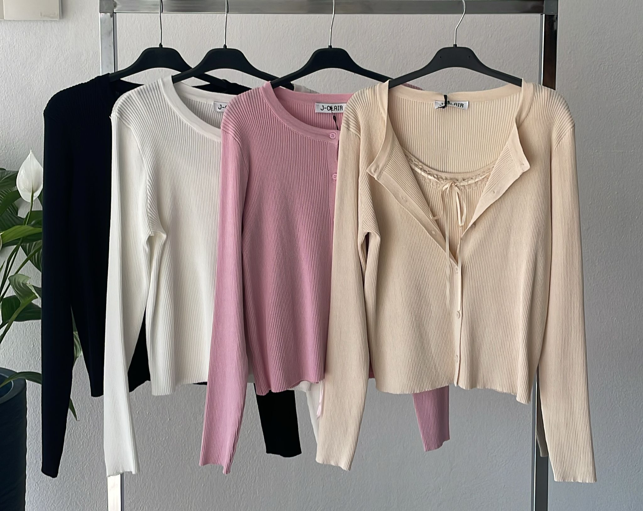 Фото Joie Clair (J-Clair)