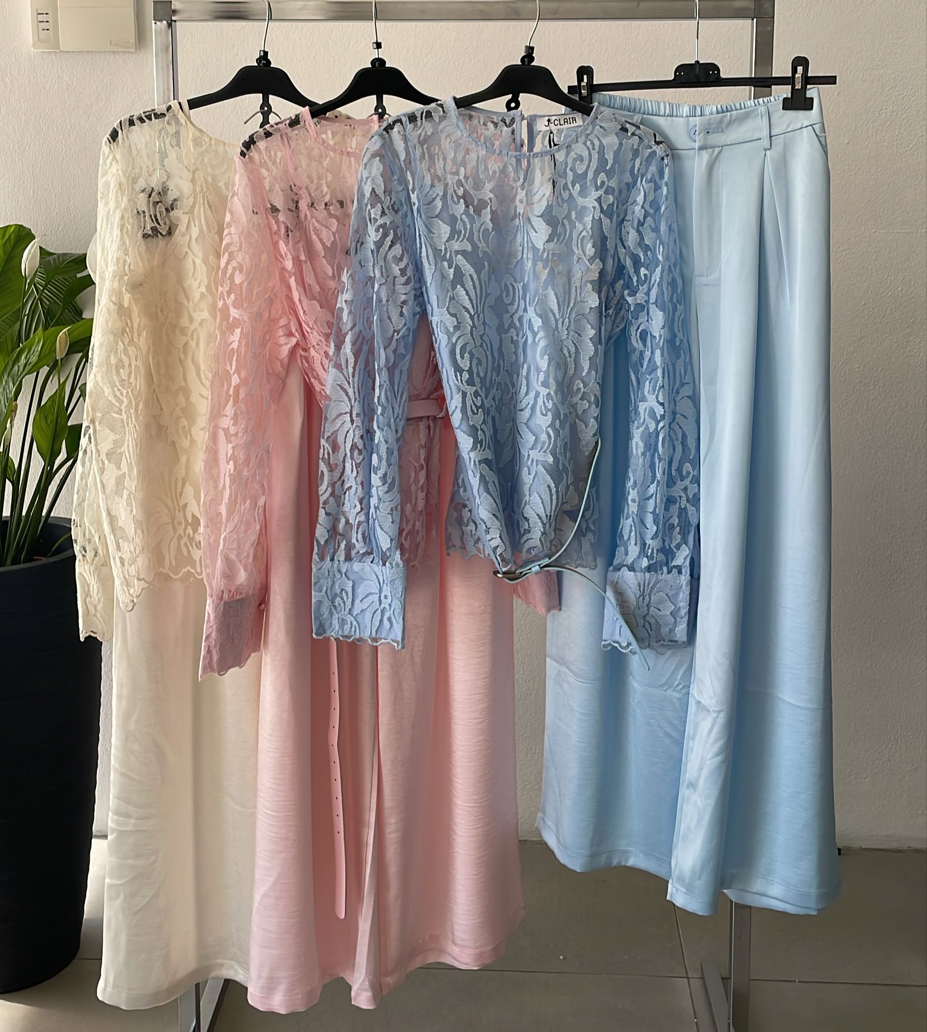 Фото Joie Clair (J-Clair)