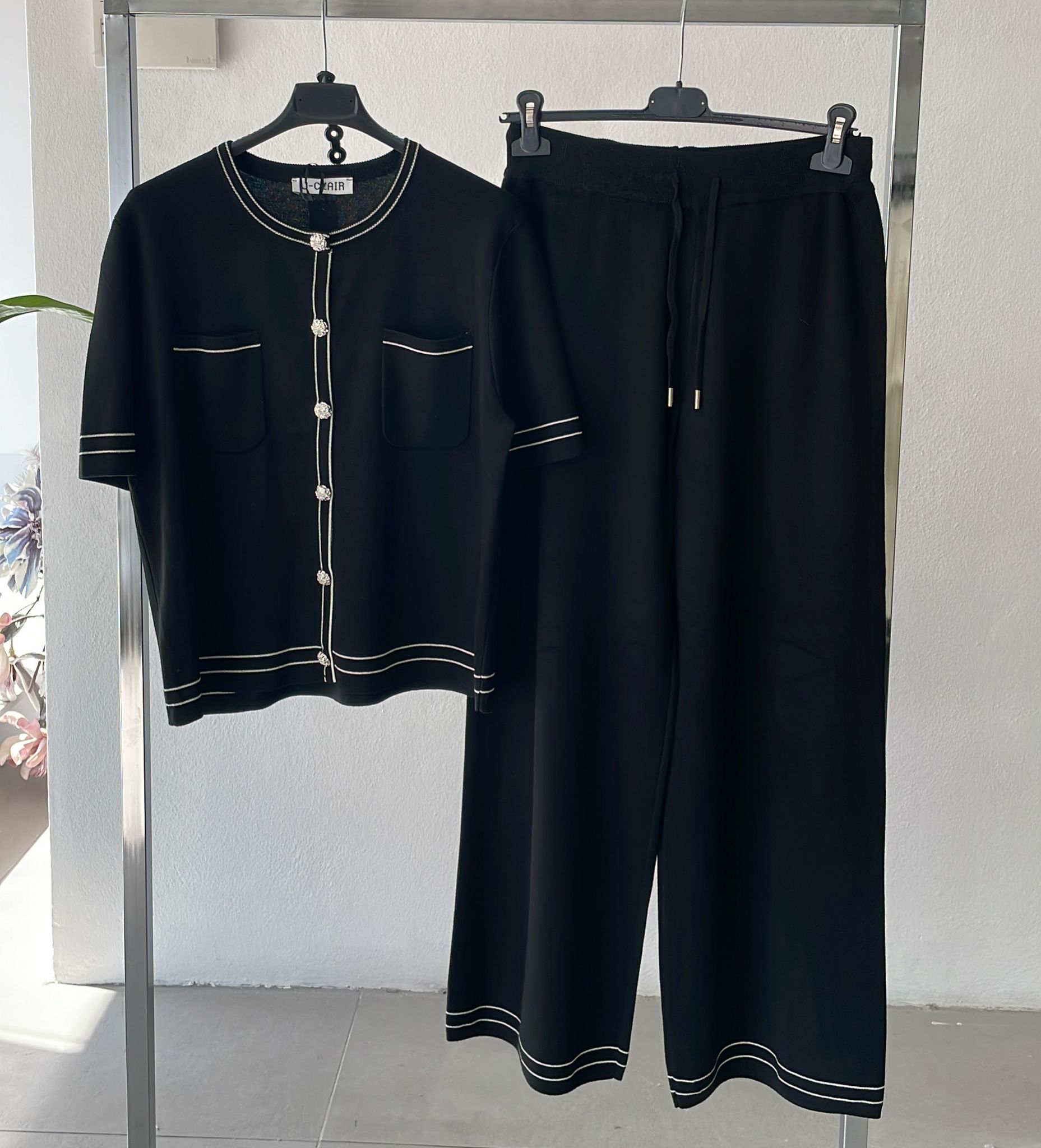 Фото Joie Clair (J-Clair)