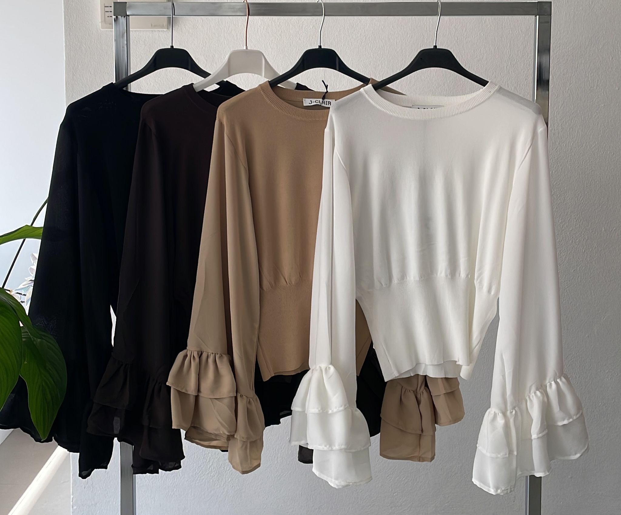 Фото Joie Clair (J-Clair)