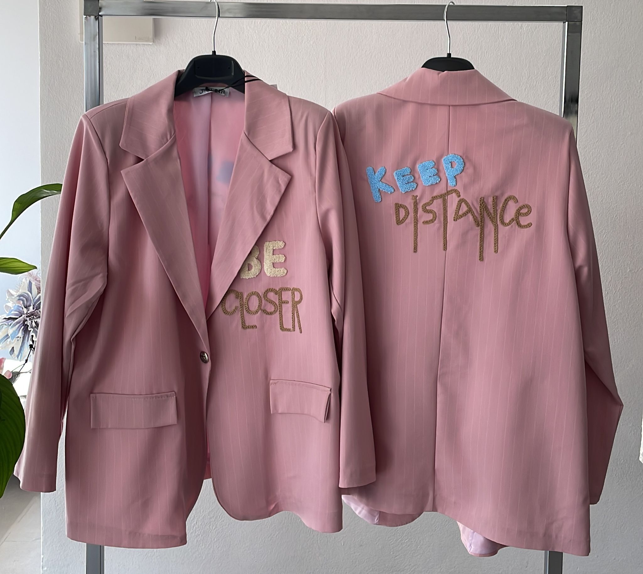 Фото Joie Clair (J-Clair)