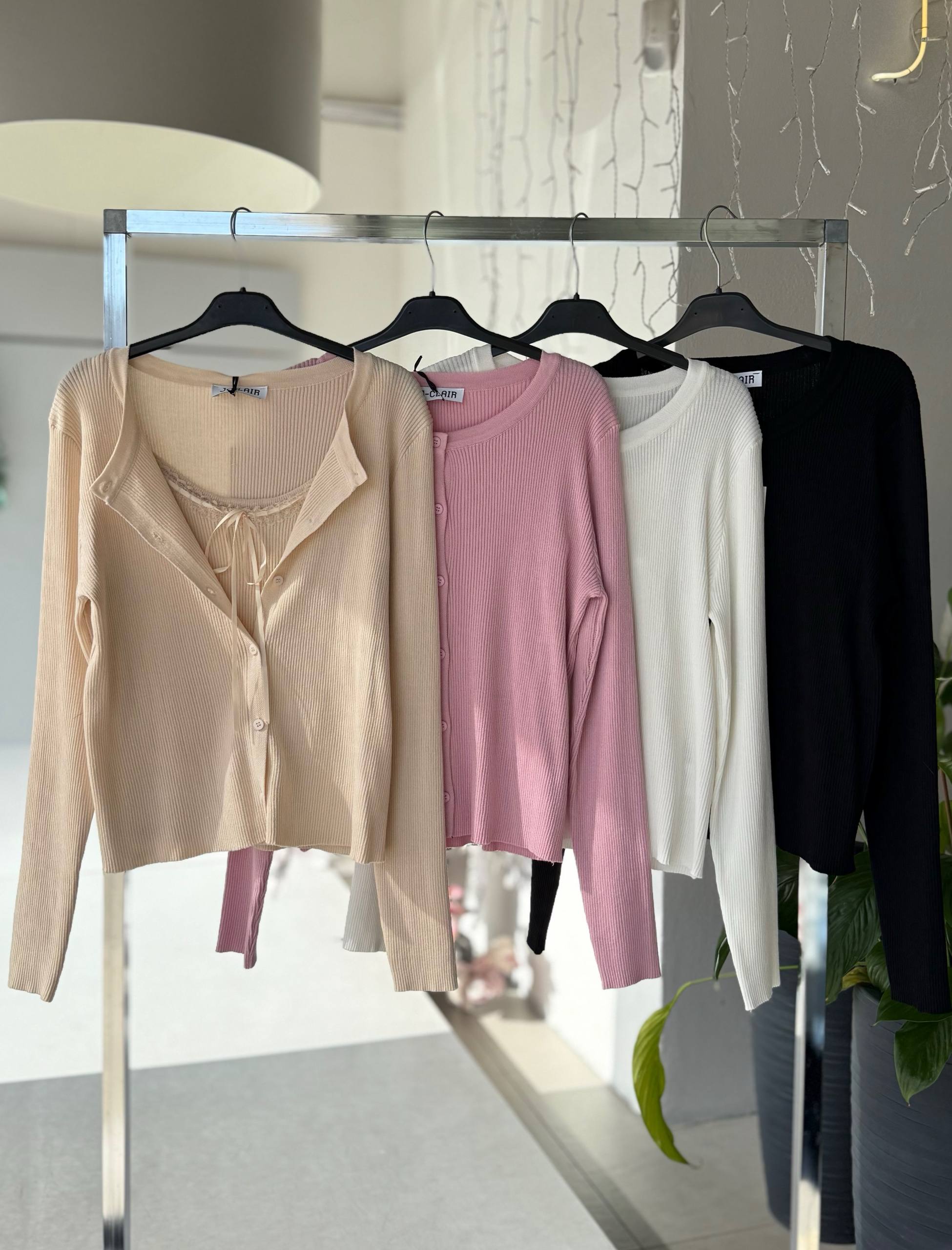 Фото Joie Clair (J-Clair)