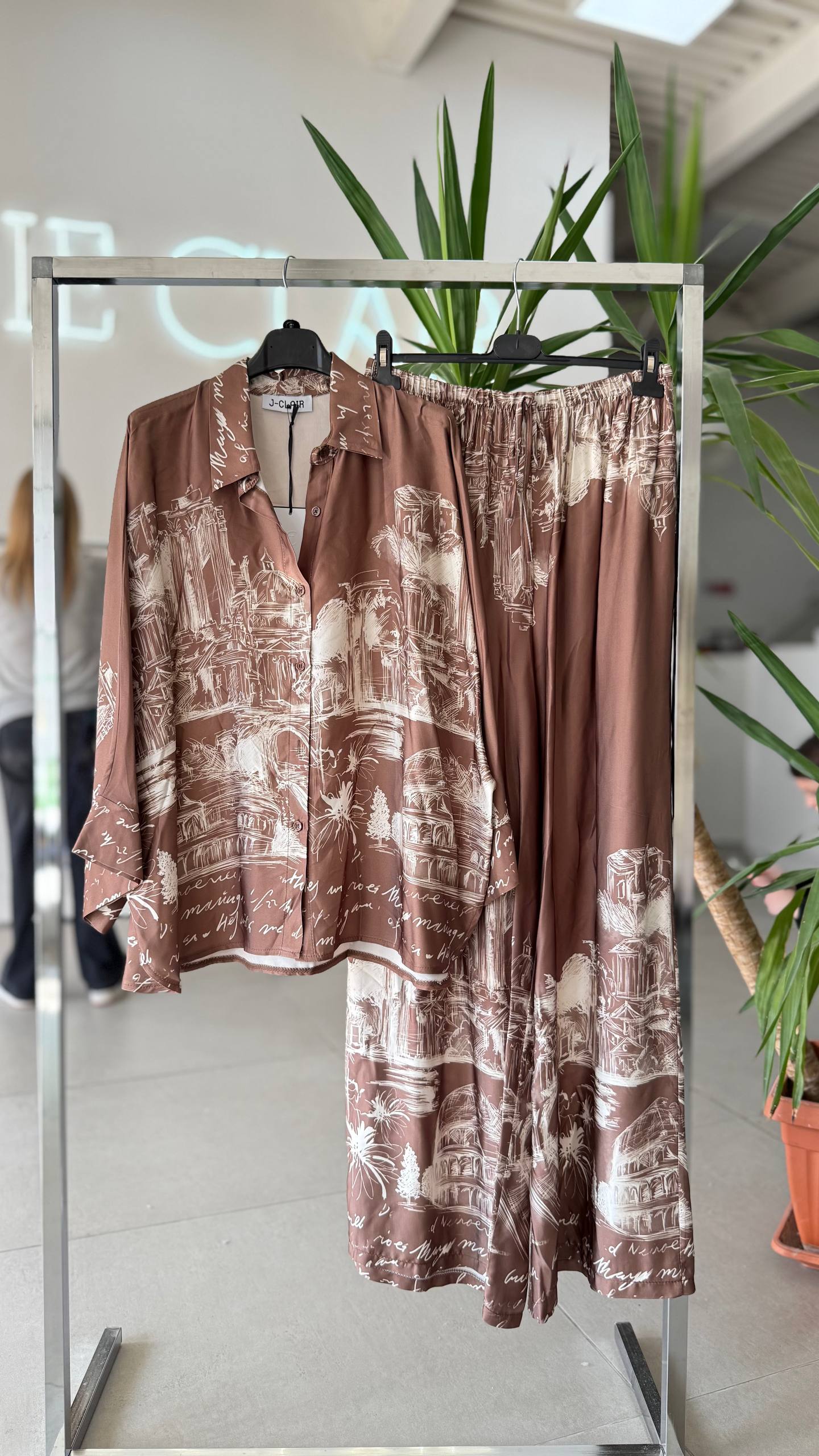 Фото Joie Clair (J-Clair)