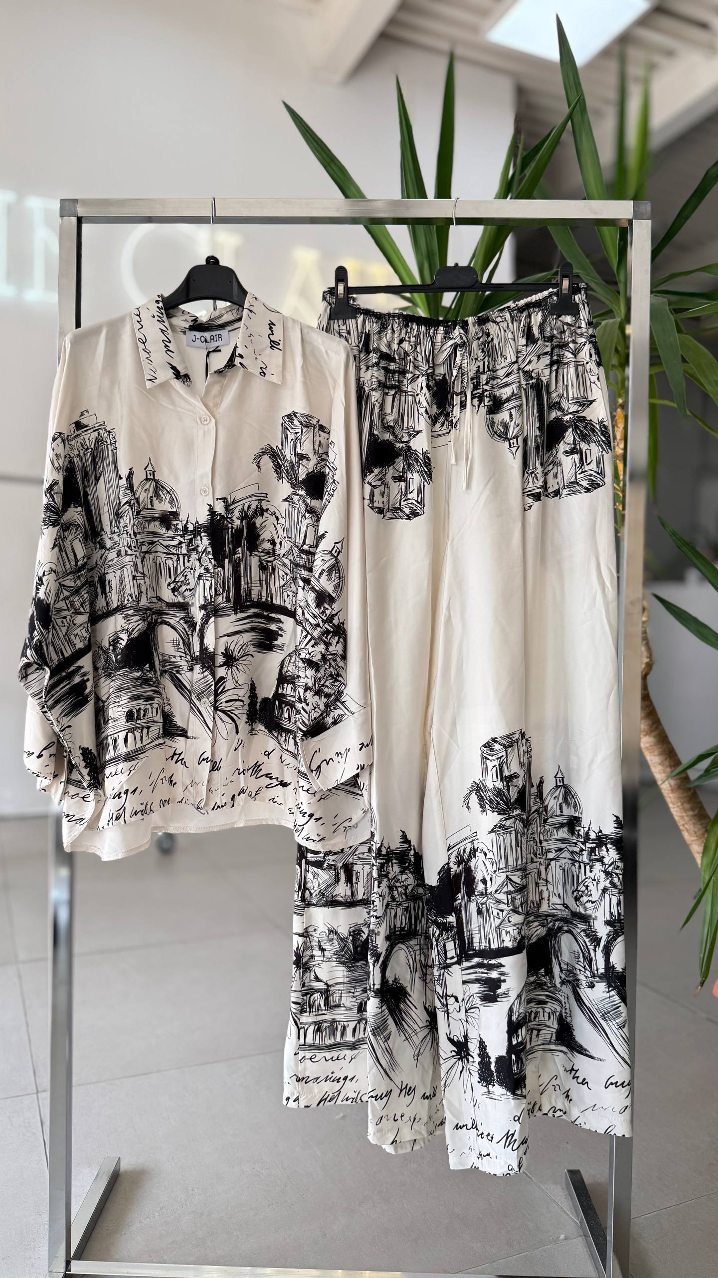 Фото Joie Clair (J-Clair)