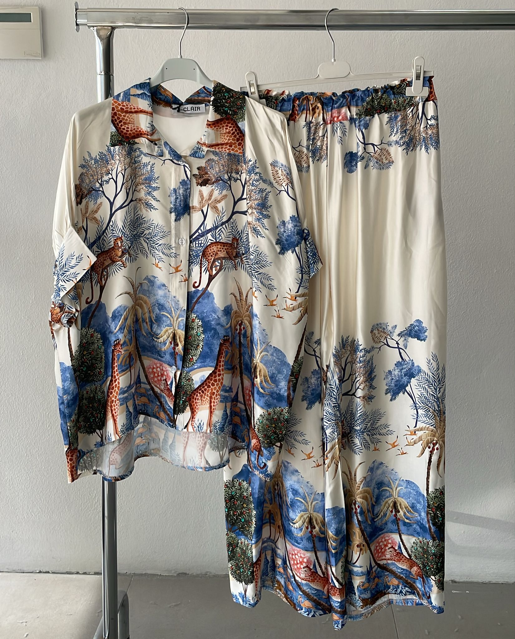 Фото Joie Clair (J-Clair)