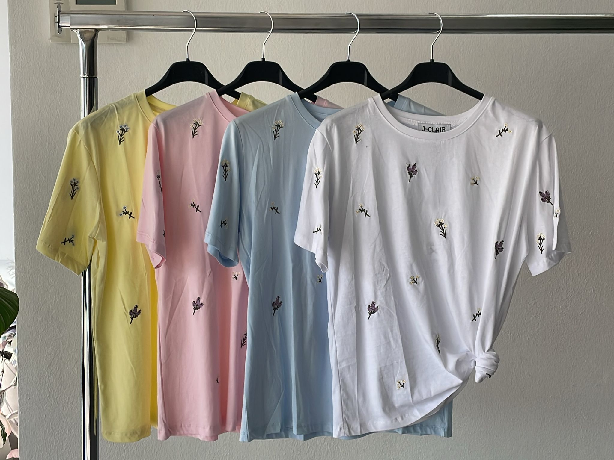 Фото Joie Clair (J-Clair)