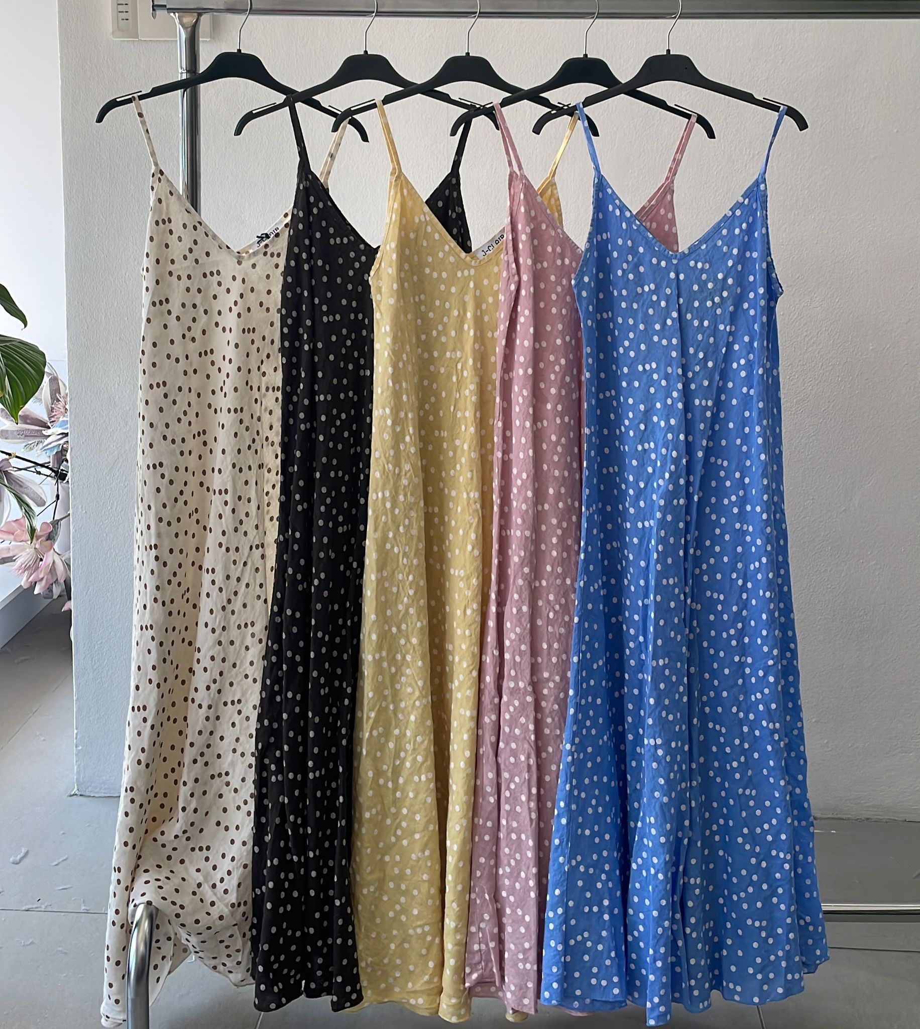 Фото Joie Clair (J-Clair)