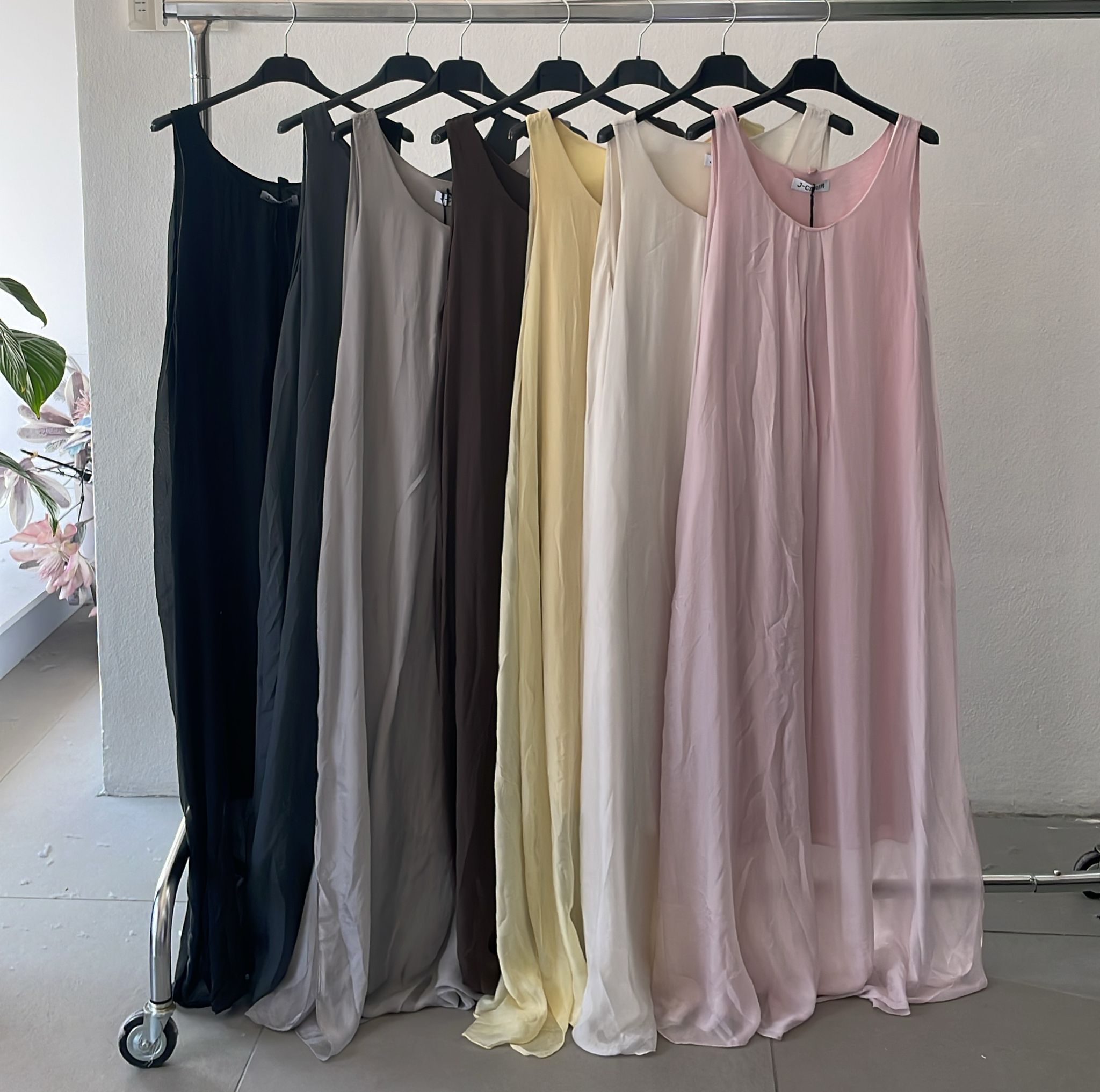 Фото Joie Clair (J-Clair)