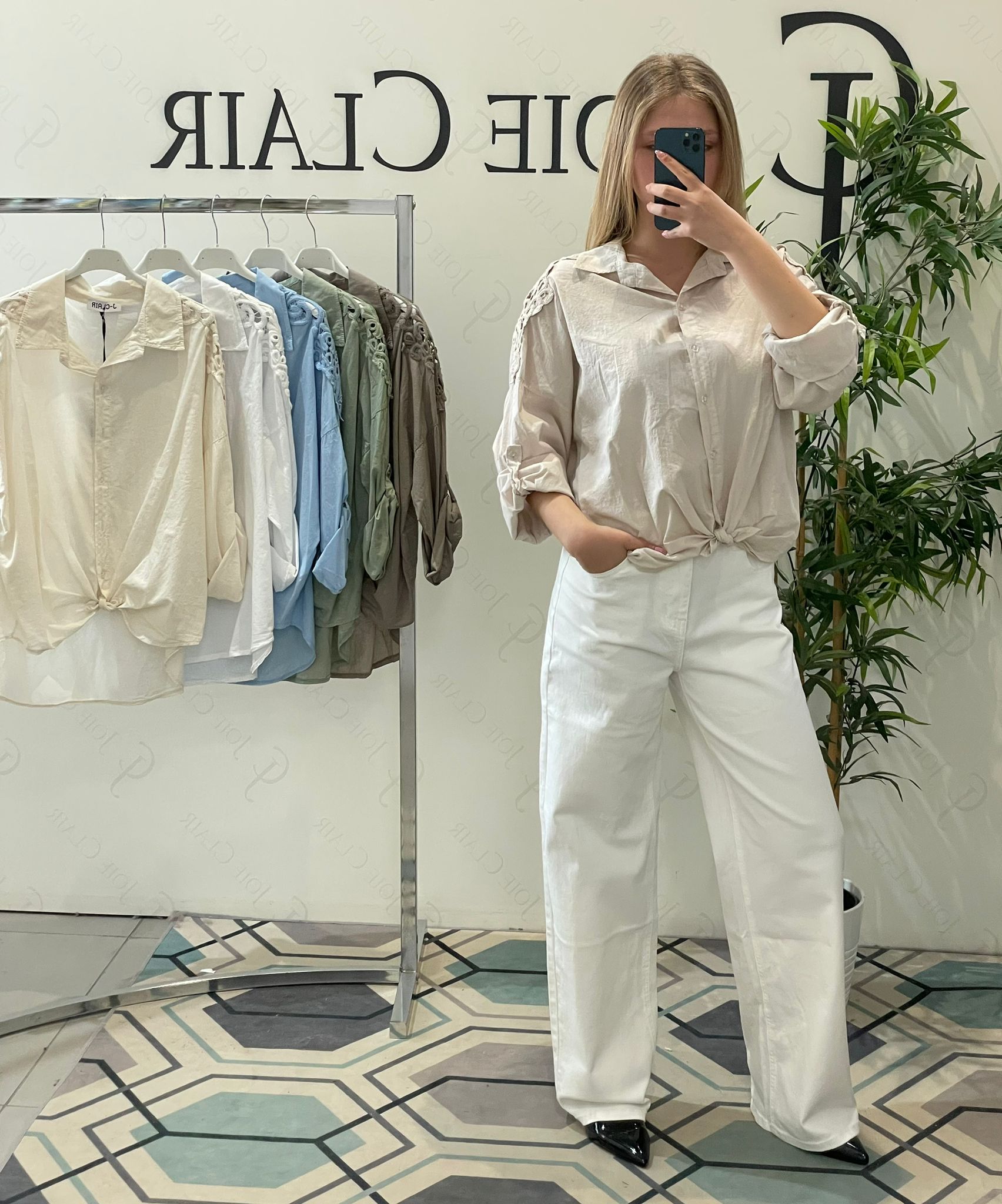 Фото Joie Clair (J-Clair)