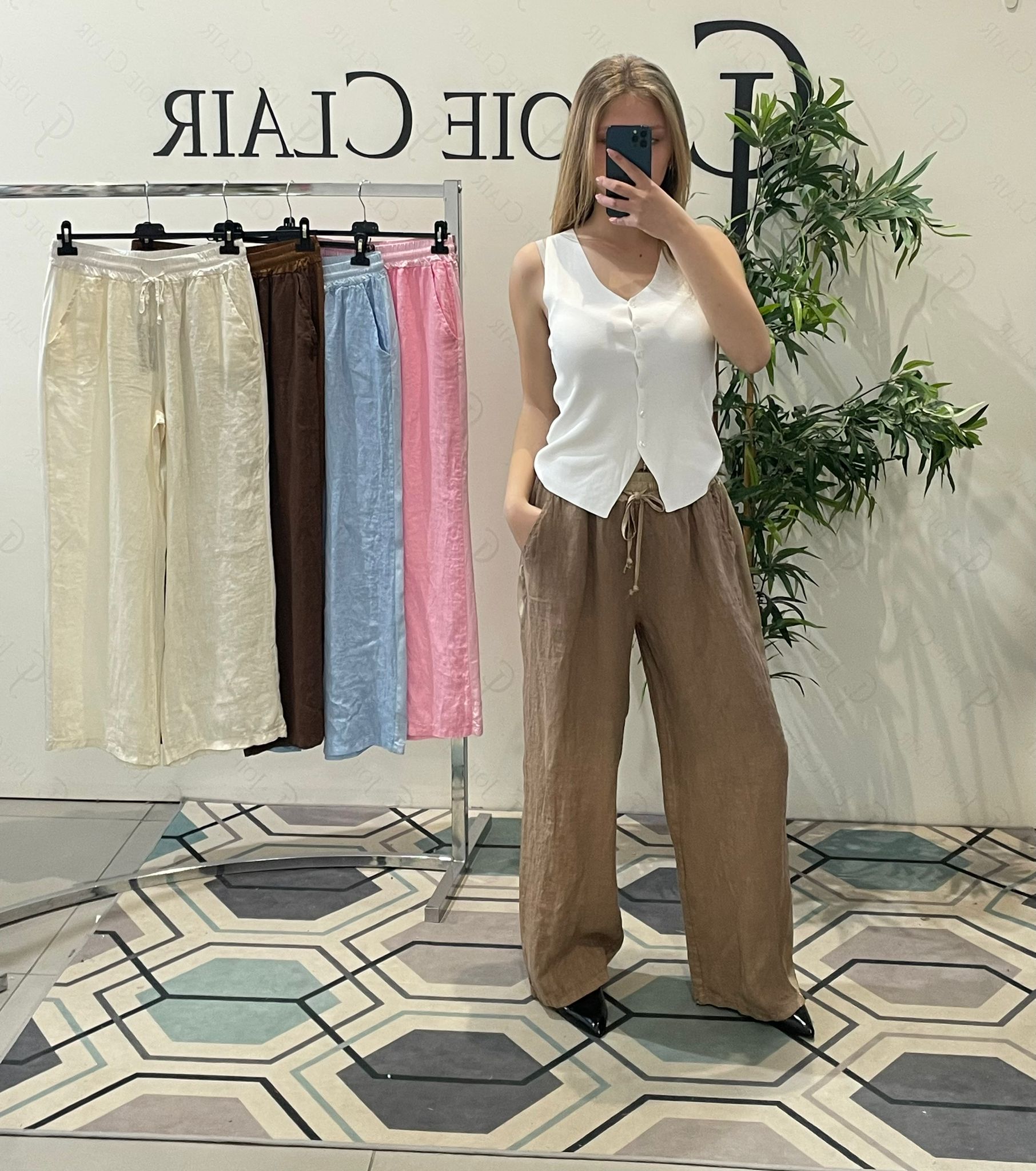 Фото Joie Clair (J-Clair)