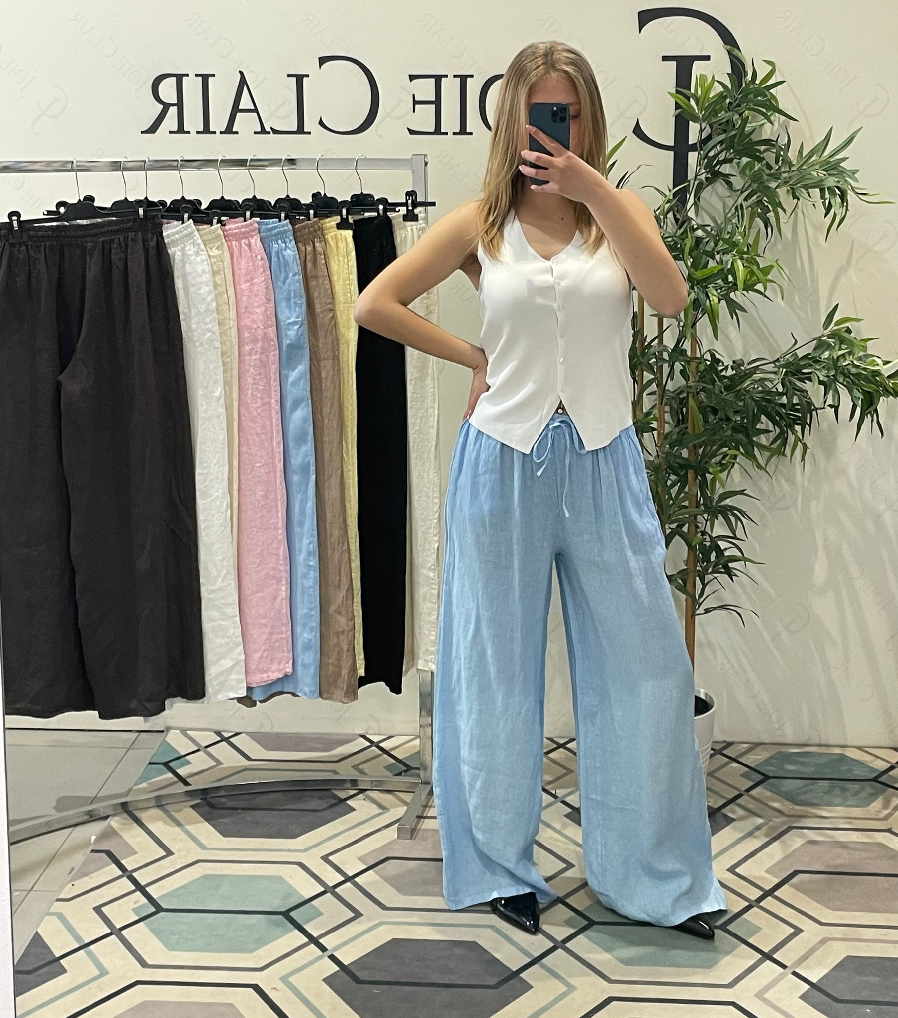 Фото Joie Clair (J-Clair)