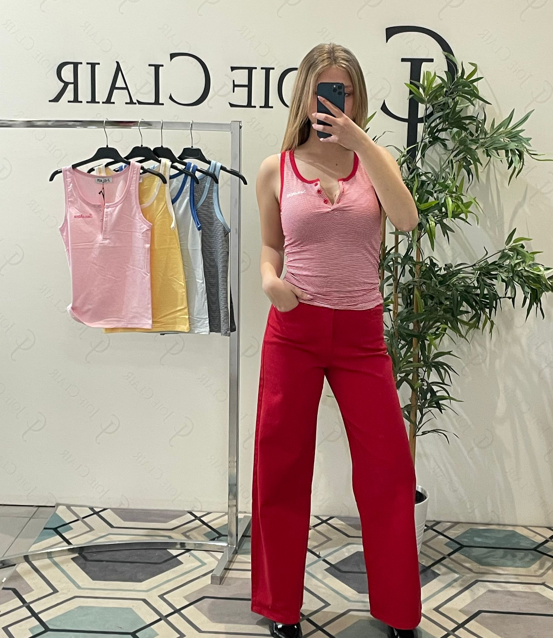 Фото Joie Clair (J-Clair)