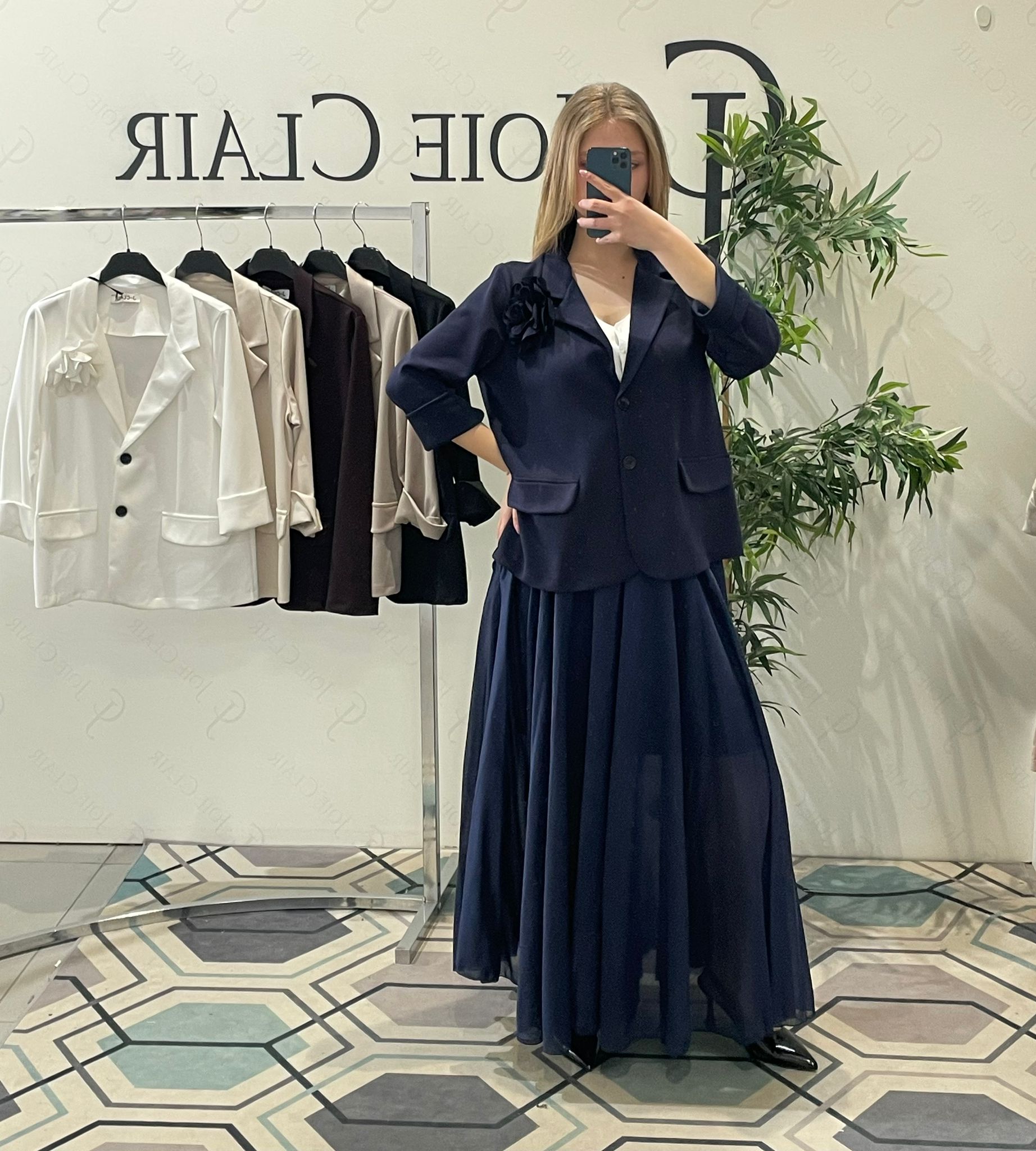 Фото Joie Clair (J-Clair)