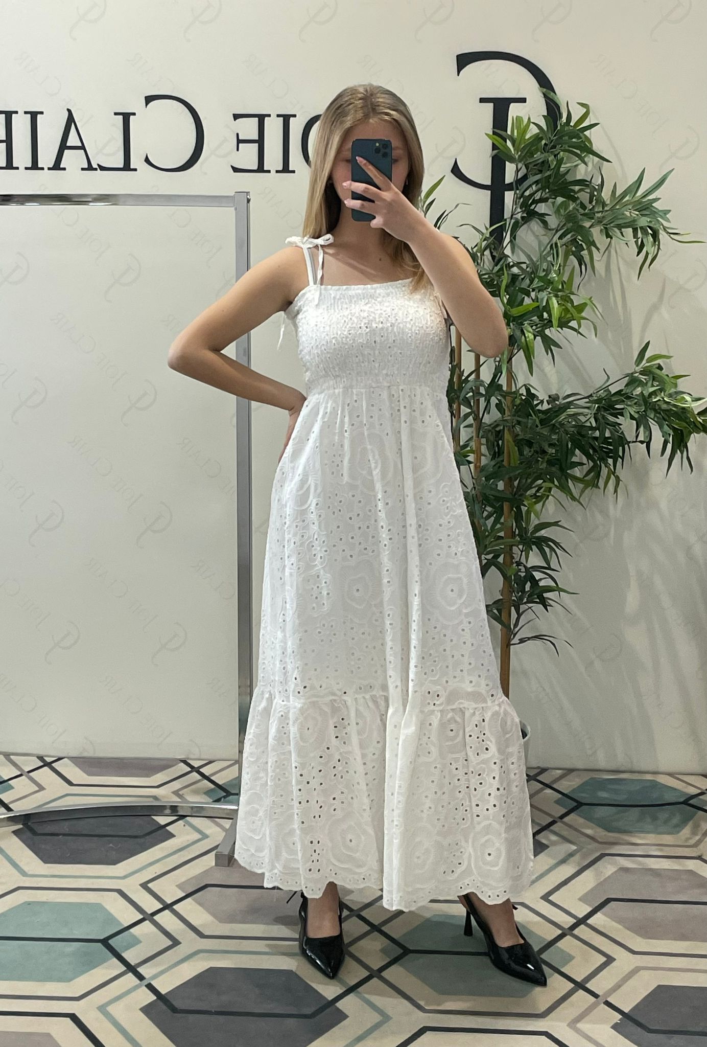 Фото Joie Clair (J-Clair)