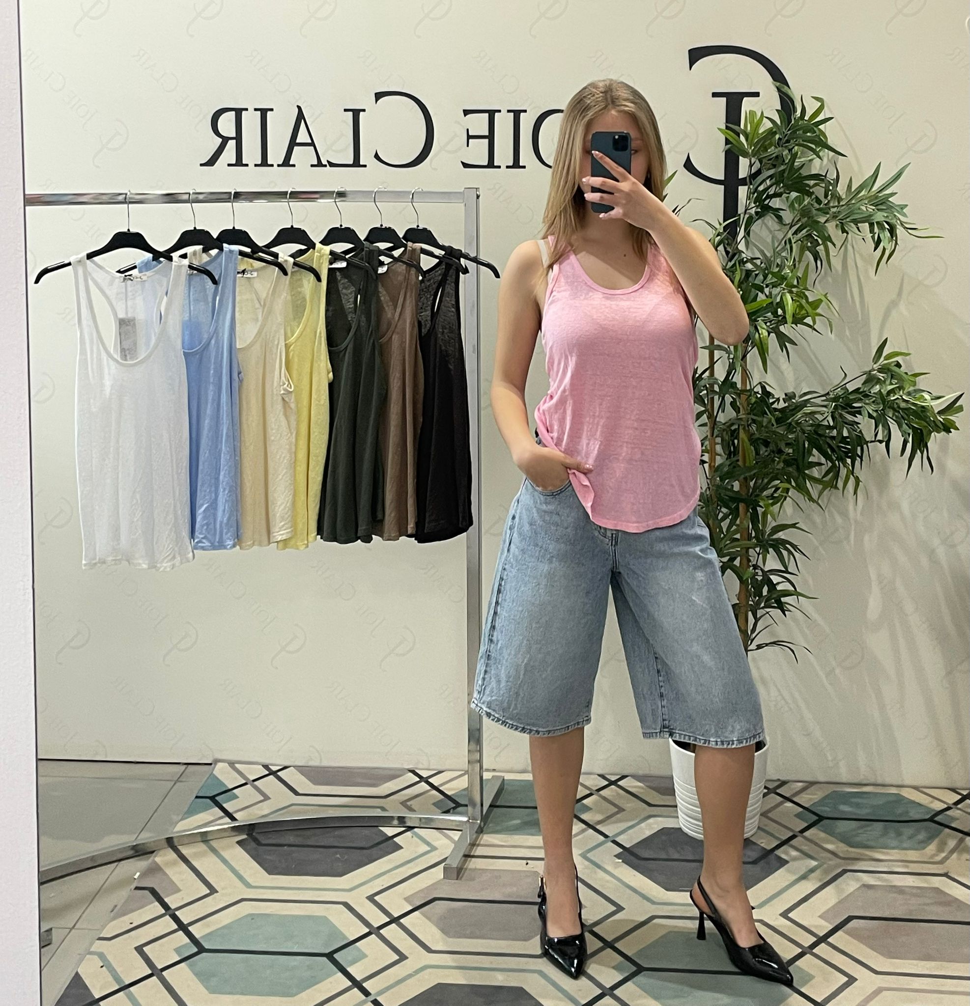 Фото Joie Clair (J-Clair)