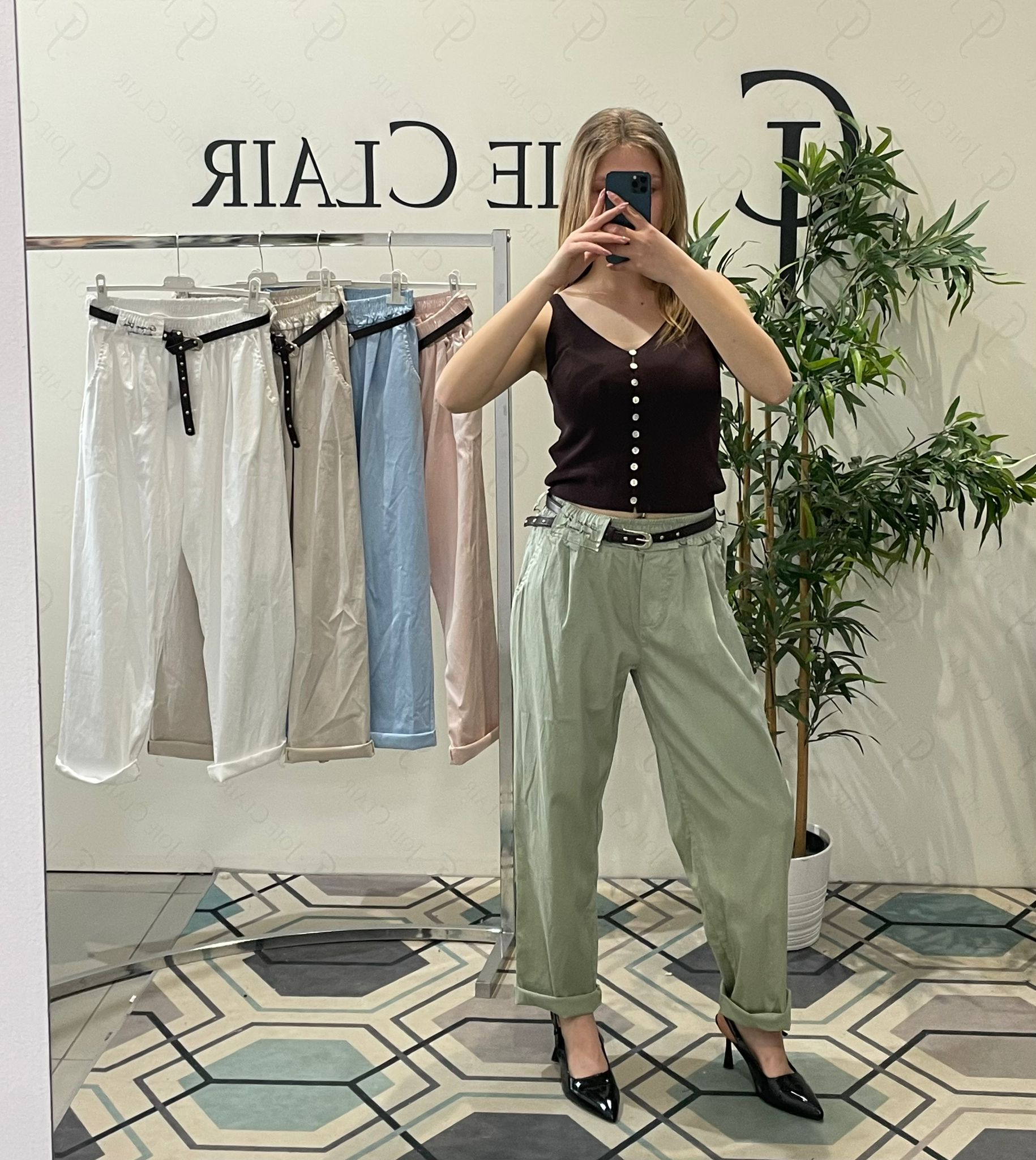 Фото Joie Clair (J-Clair)