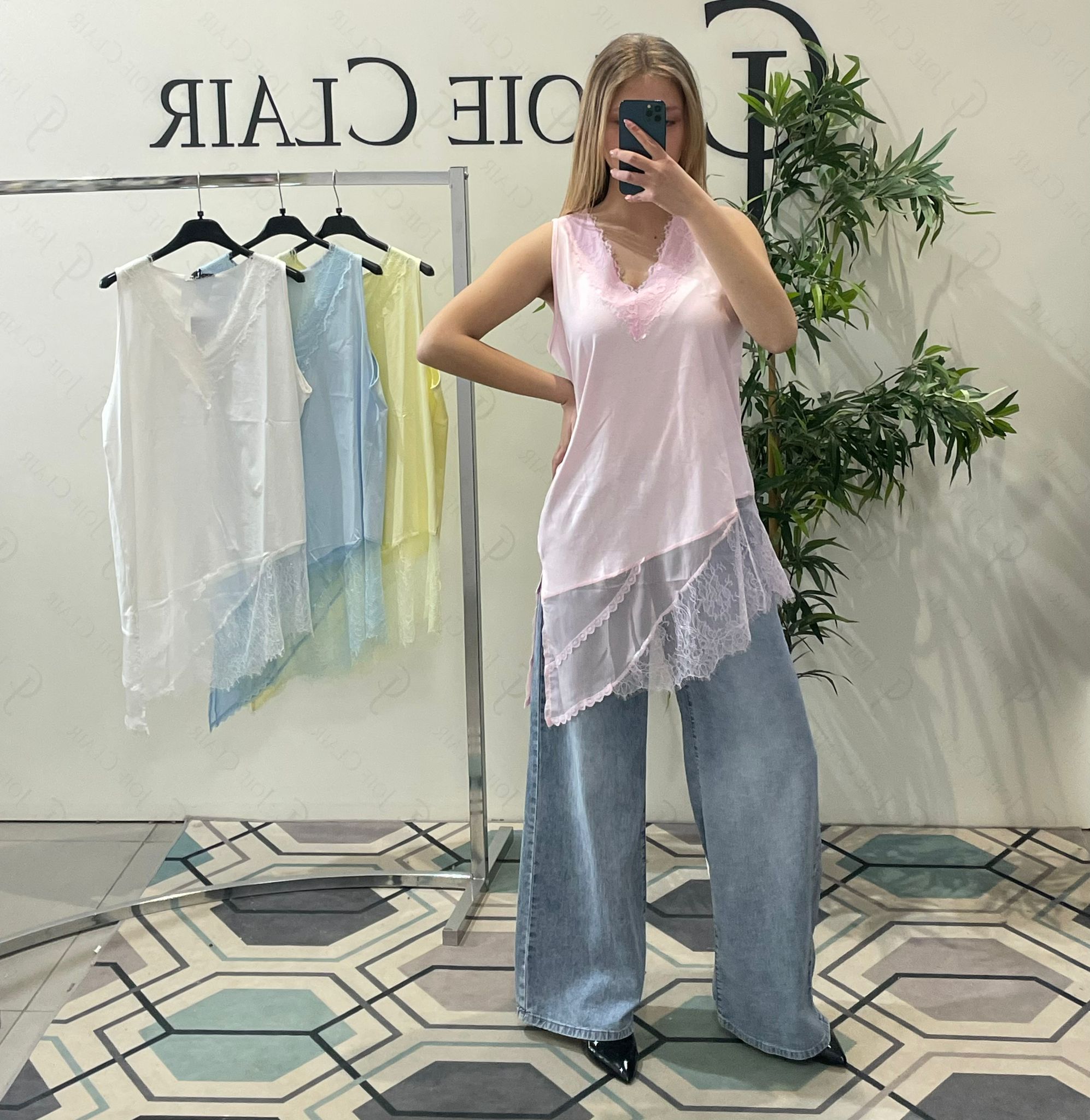 Фото Joie Clair (J-Clair)