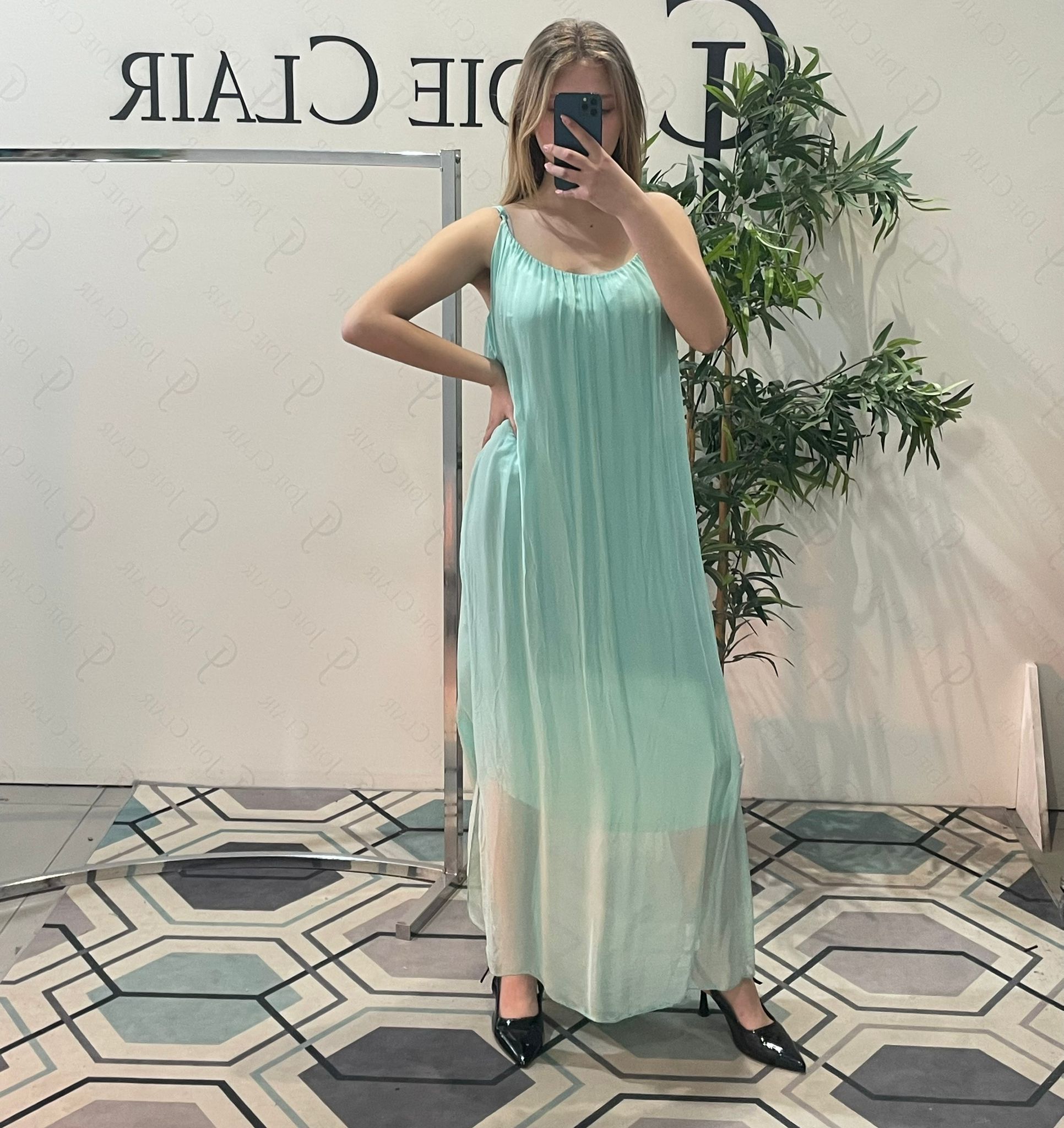 Фото Joie Clair (J-Clair)