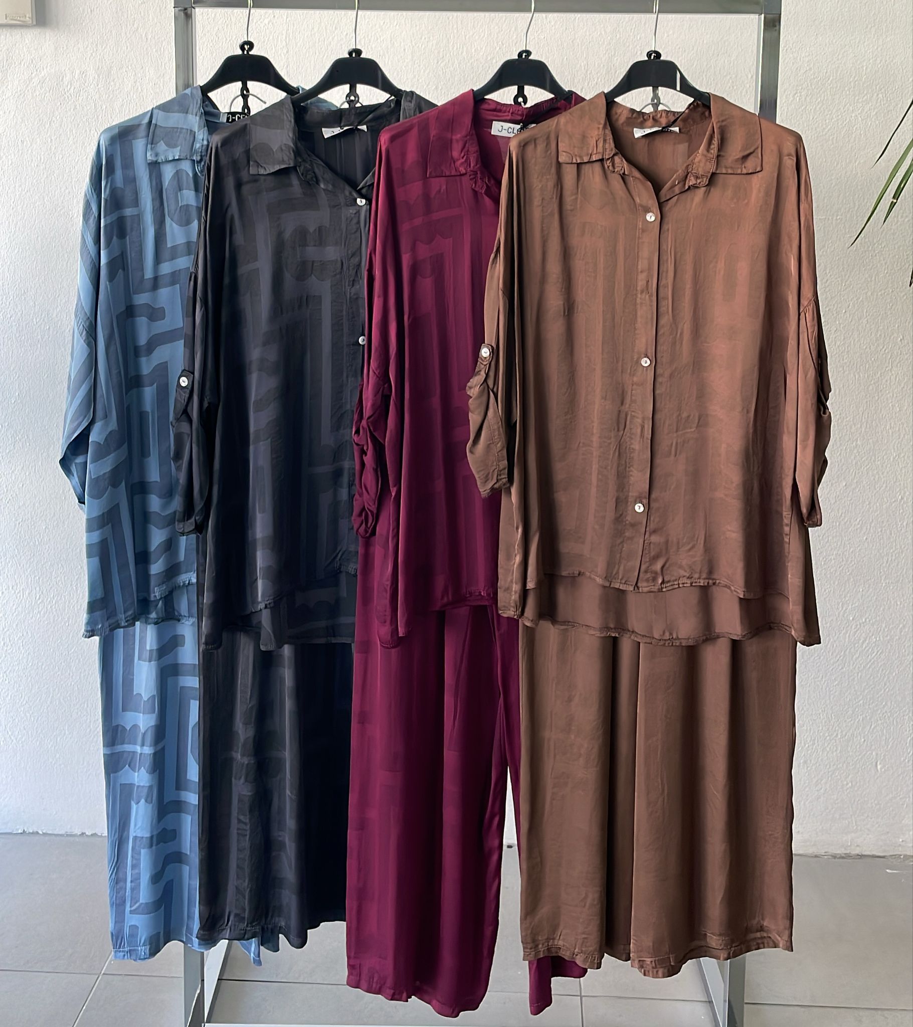 Фото Joie Clair (J-Clair)