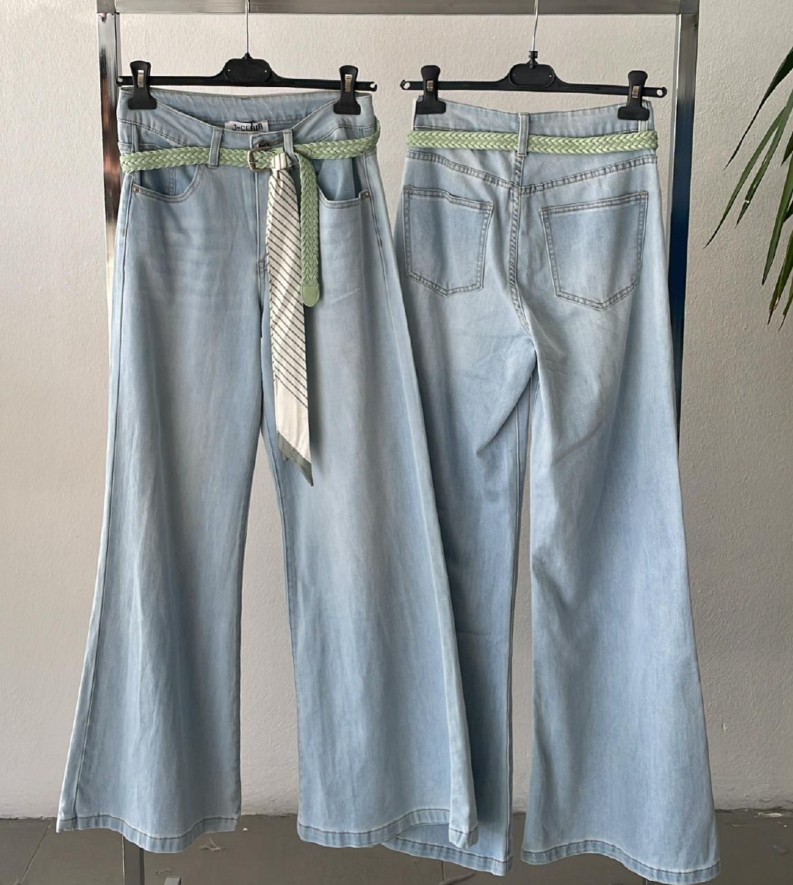 Фото Joie Clair (J-Clair)