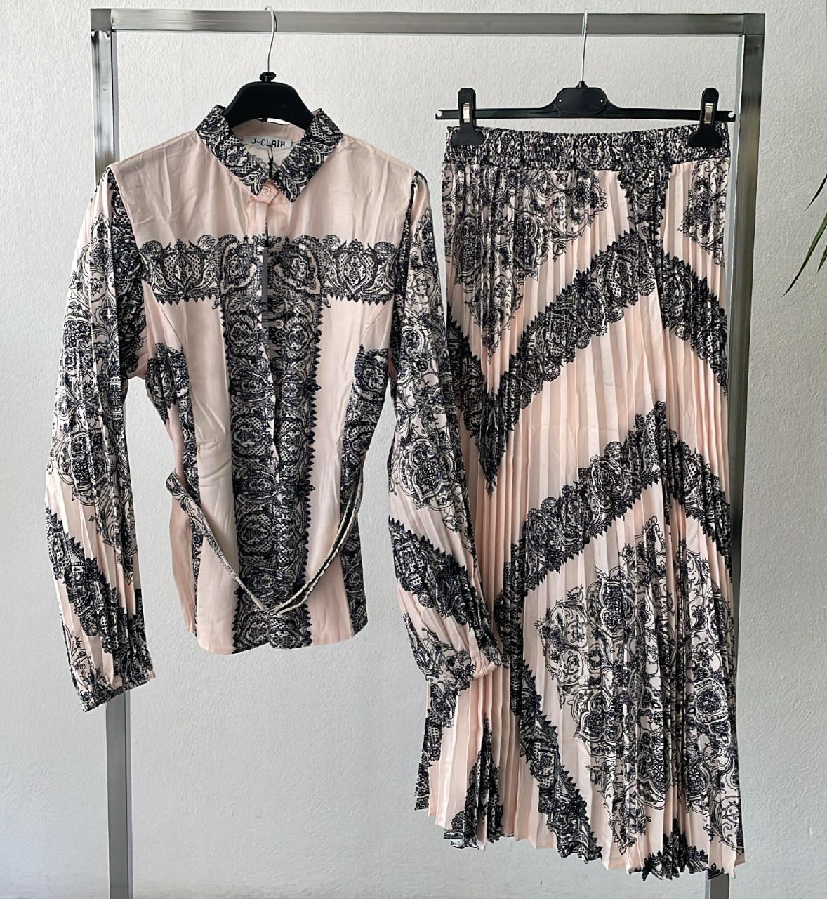 Фото Joie Clair (J-Clair)