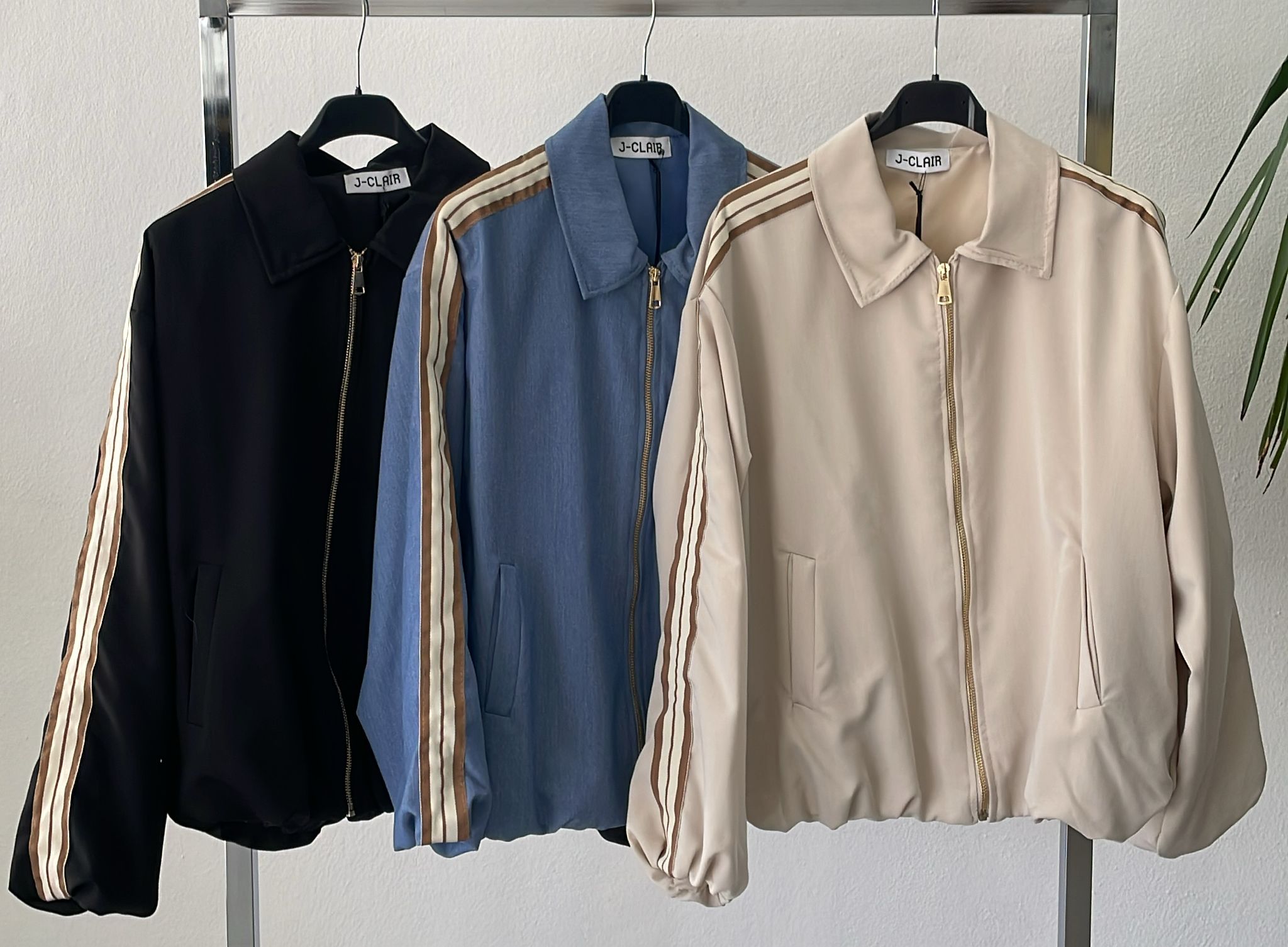 Фото Joie Clair (J-Clair)