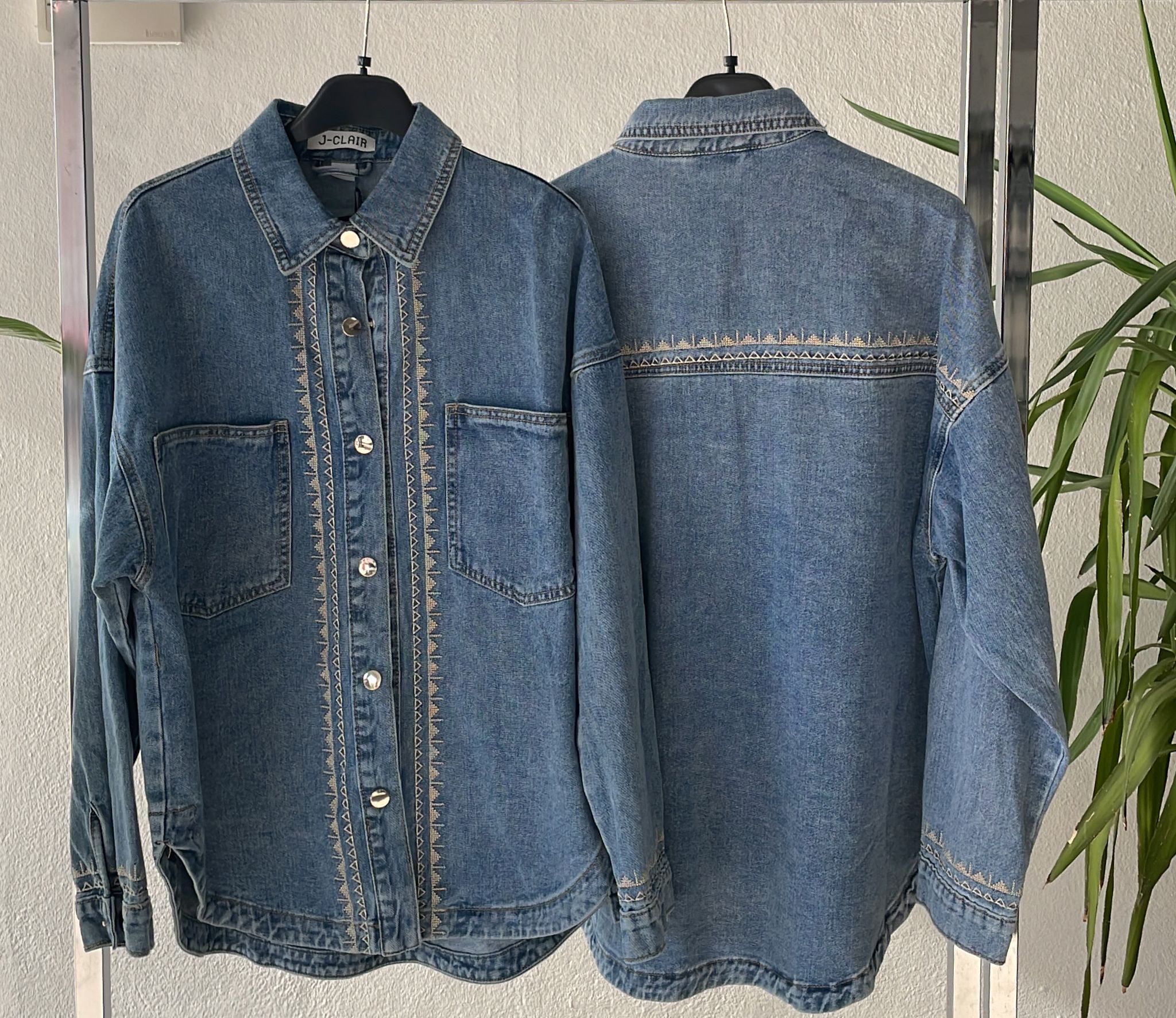 Фото Joie Clair (J-Clair)