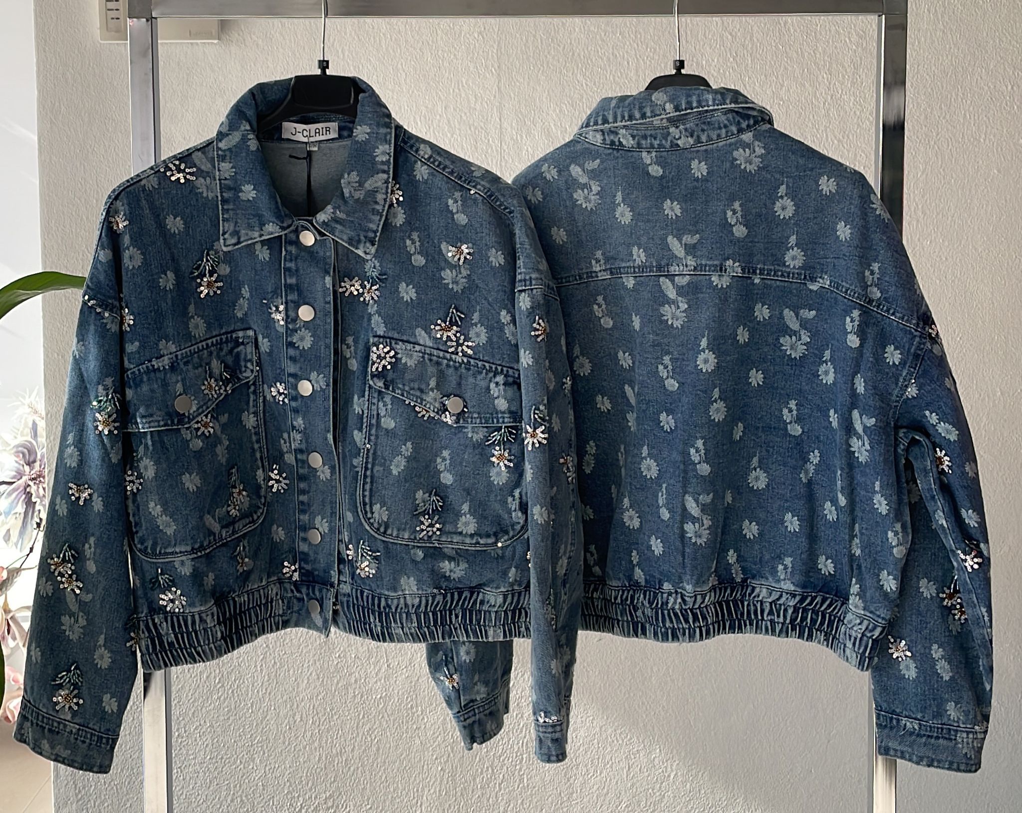 Фото Joie Clair (J-Clair)