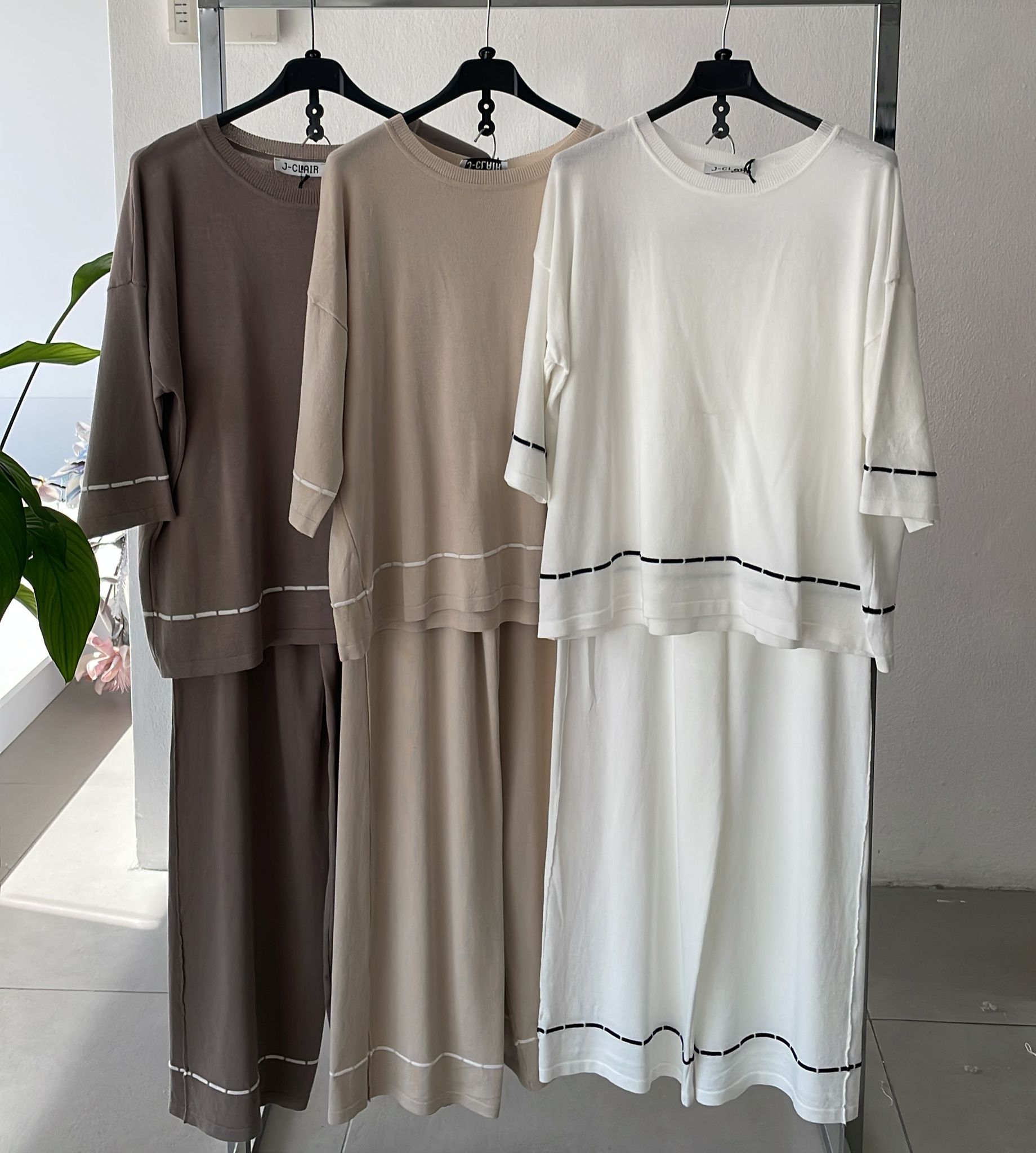 Фото Joie Clair (J-Clair)