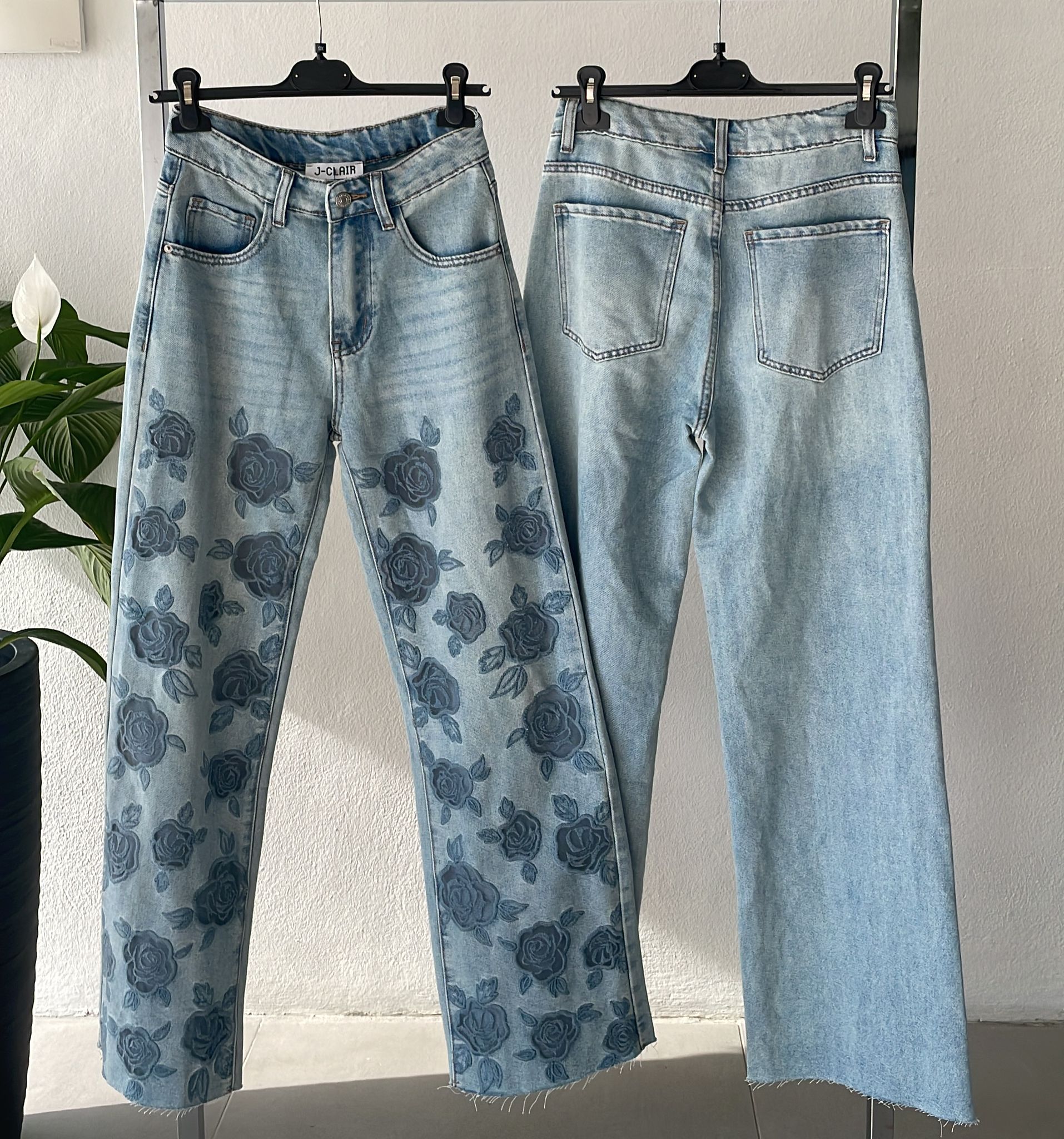 Фото Joie Clair (J-Clair)