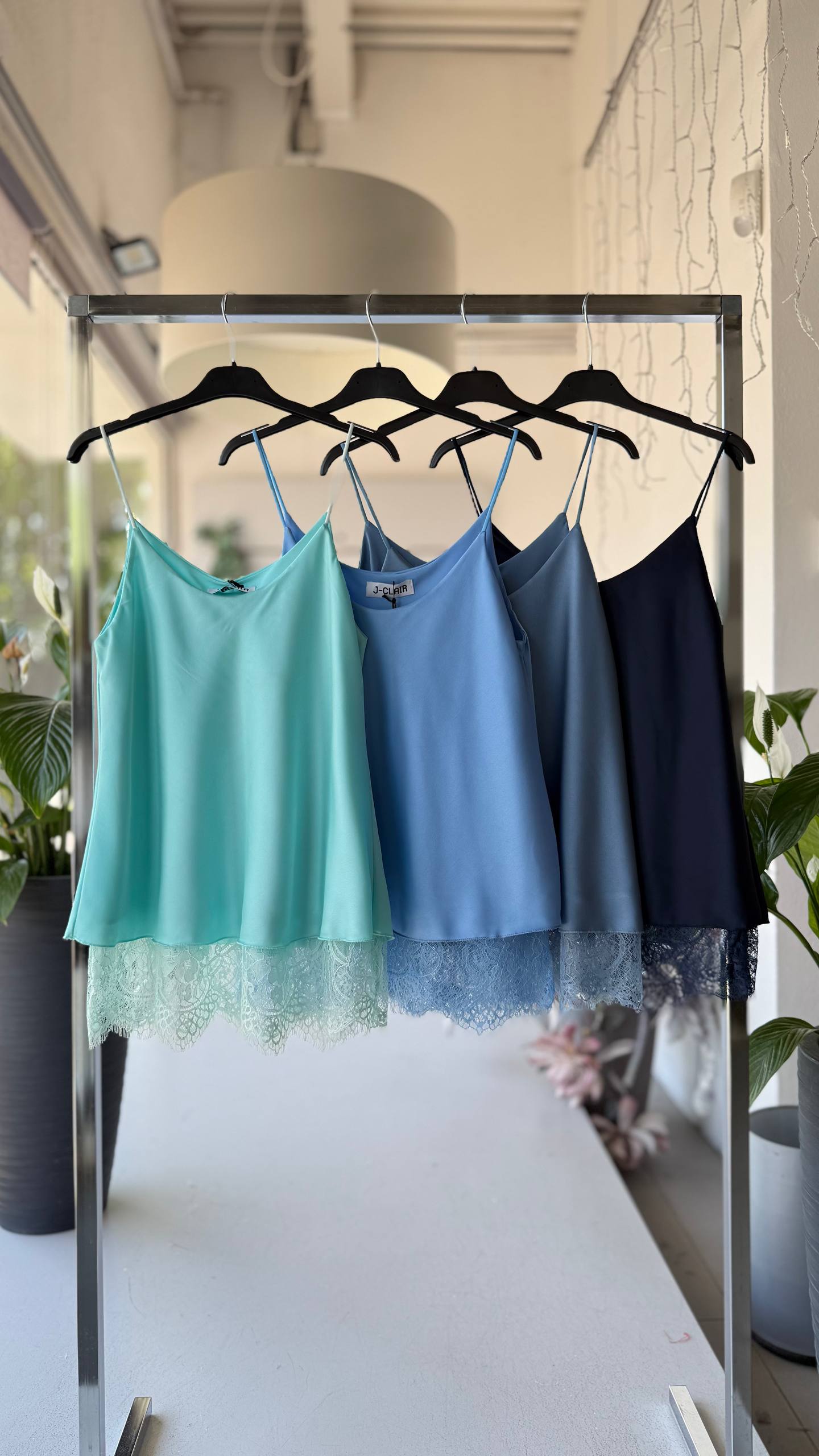 Фото Joie Clair (J-Clair)