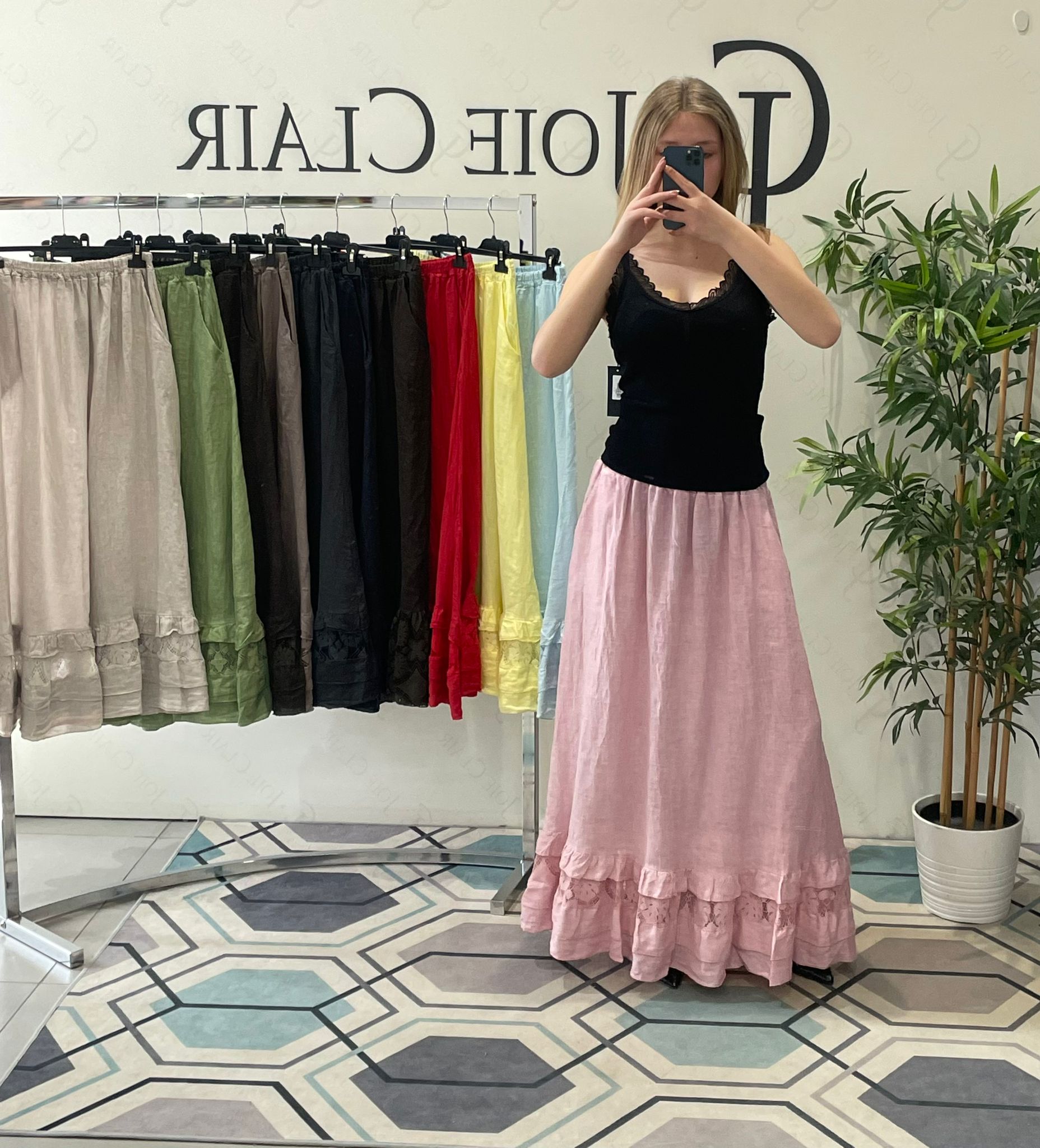 Фото Joie Clair (J-Clair)