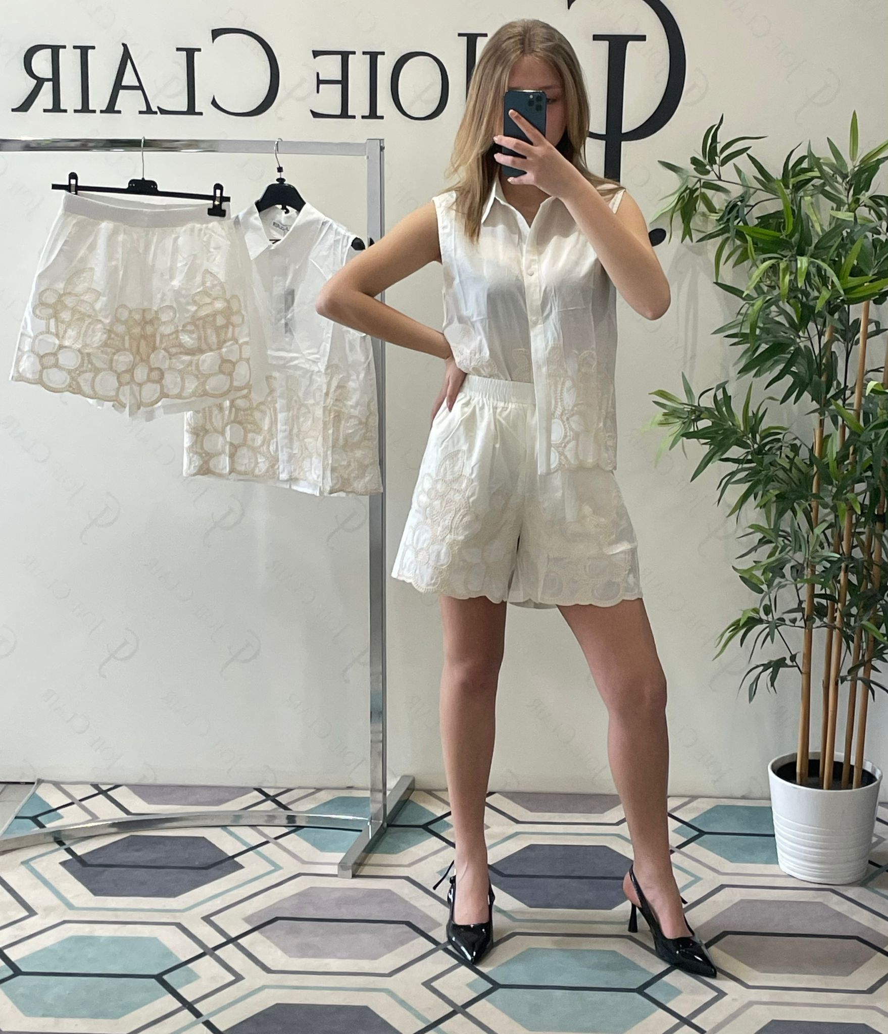 Фото Joie Clair (J-Clair)