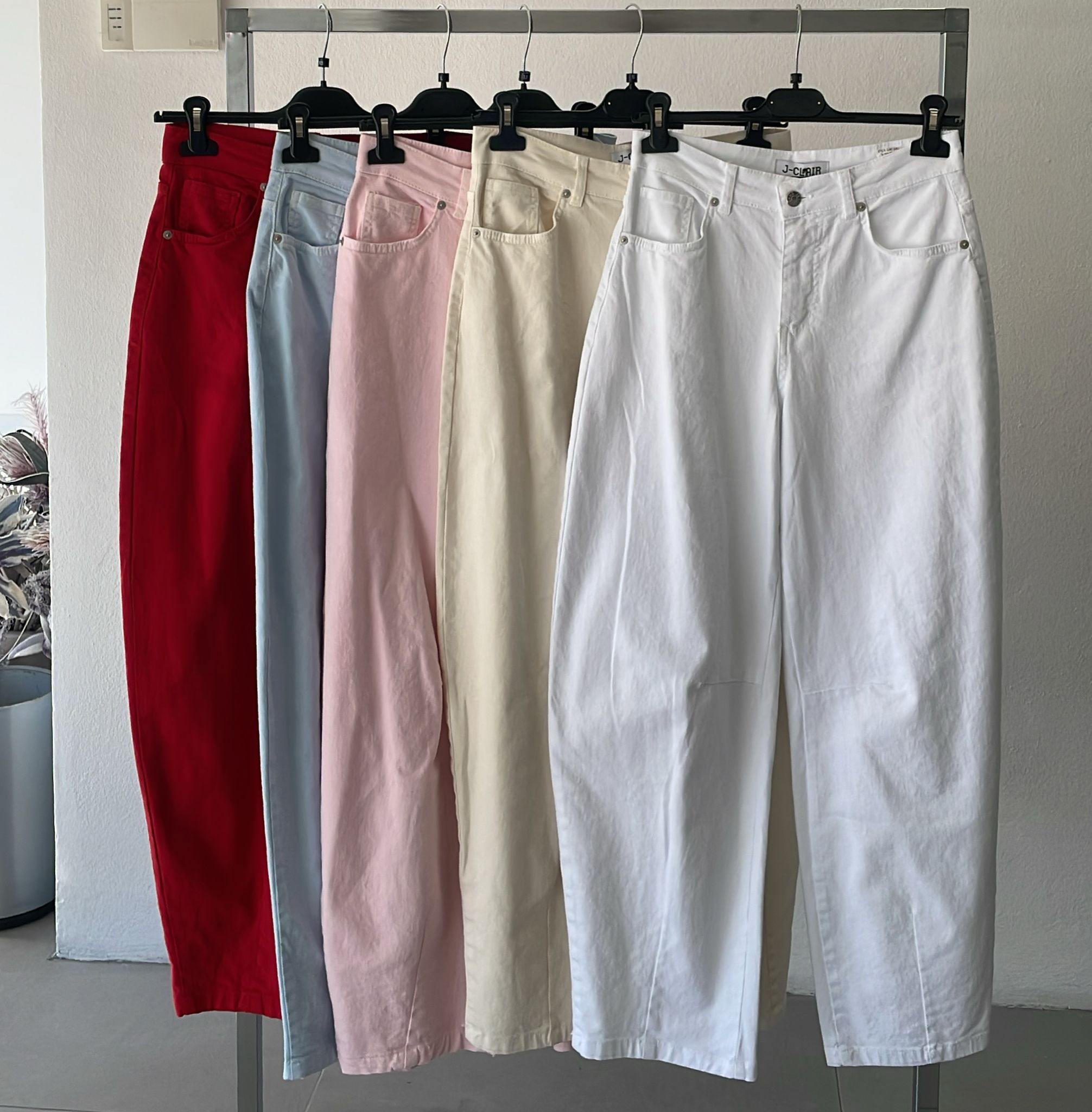 Фото Joie Clair (J-Clair)