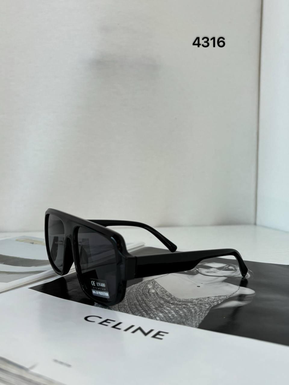 Фото Leather Country