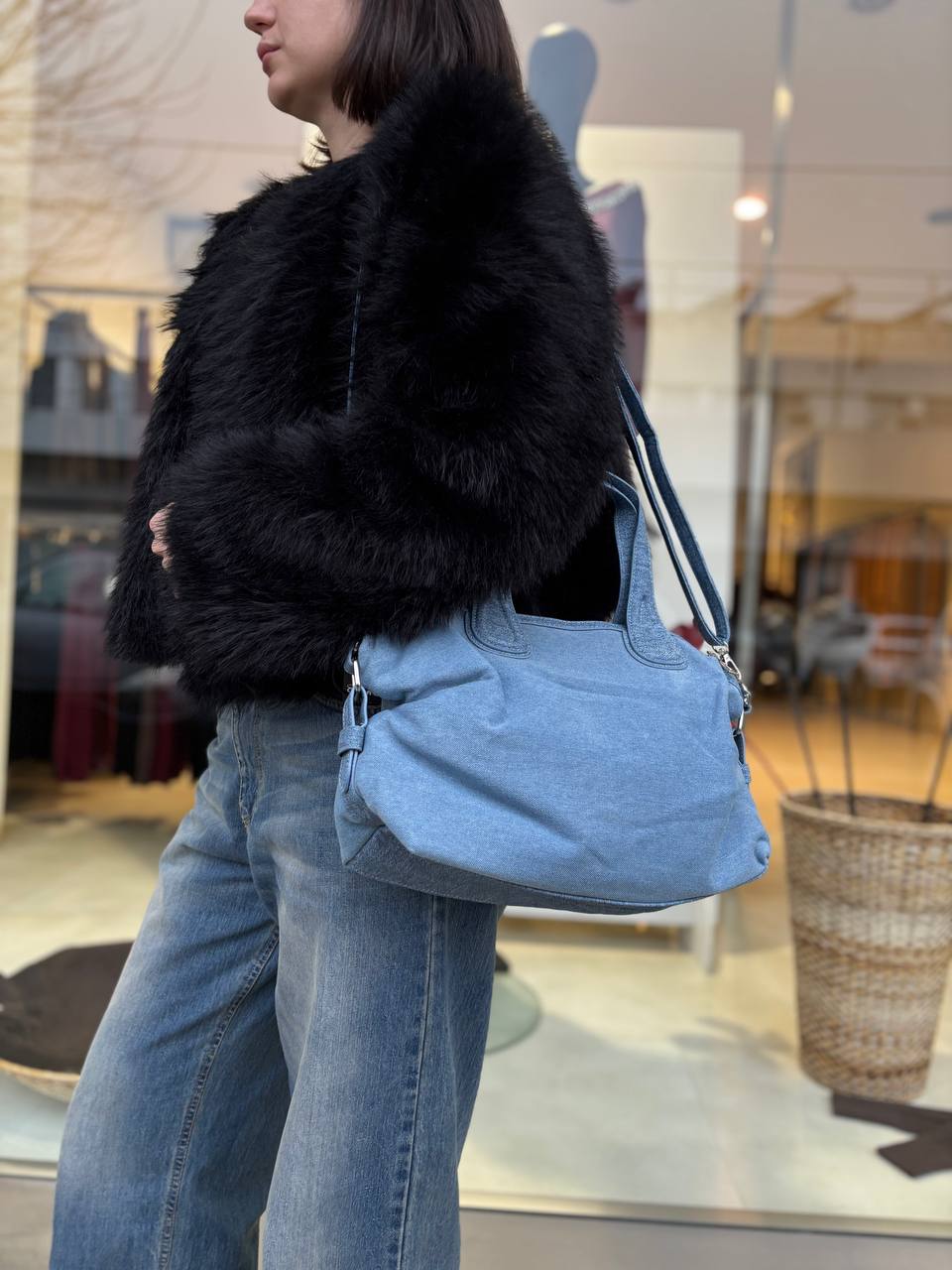 Фото Leather Country