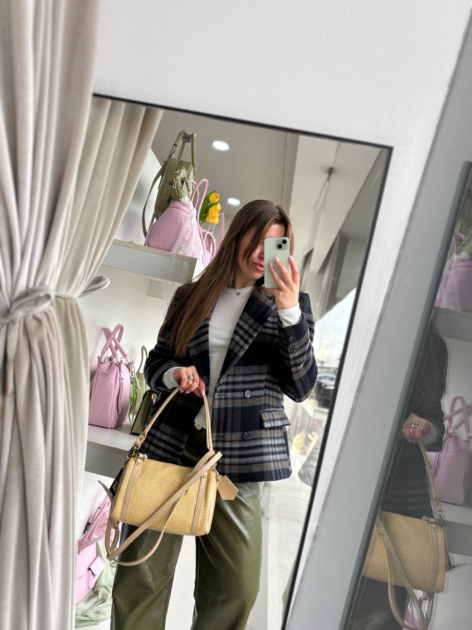 Фото Leather Country