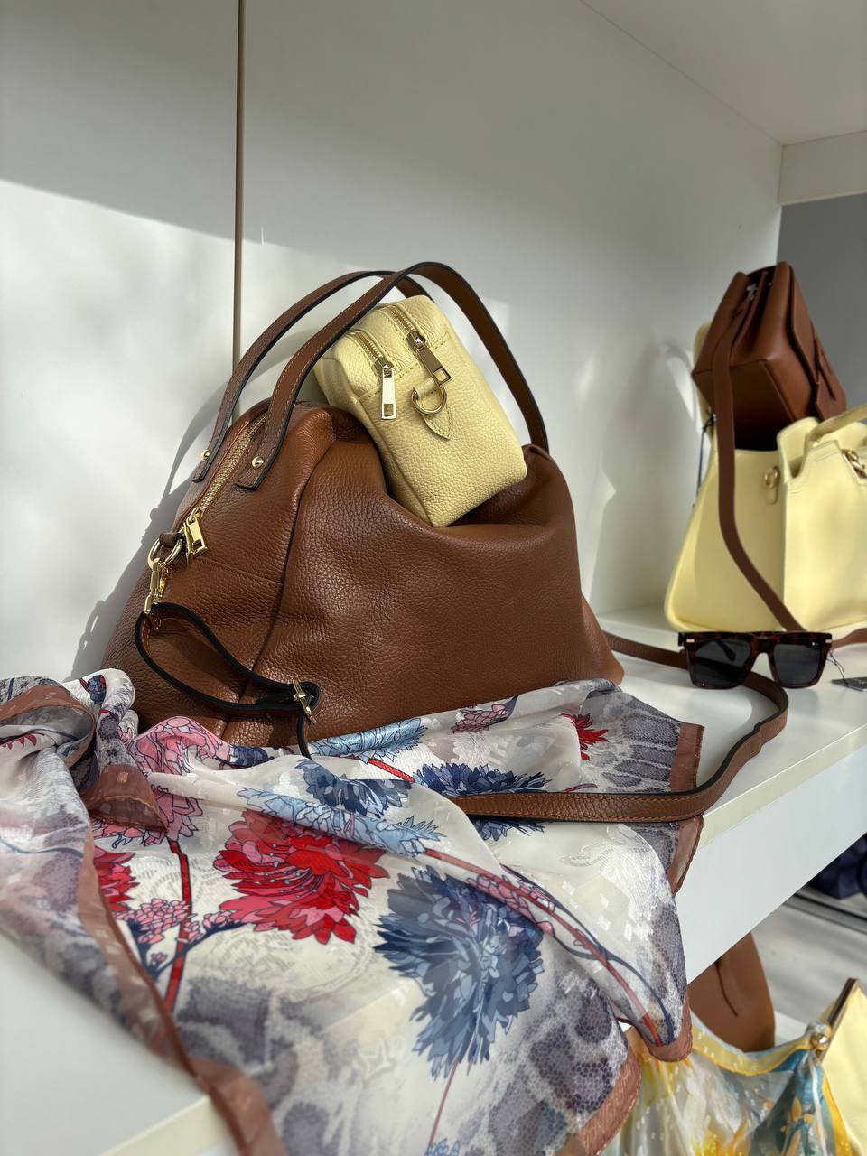 Фото Leather Country