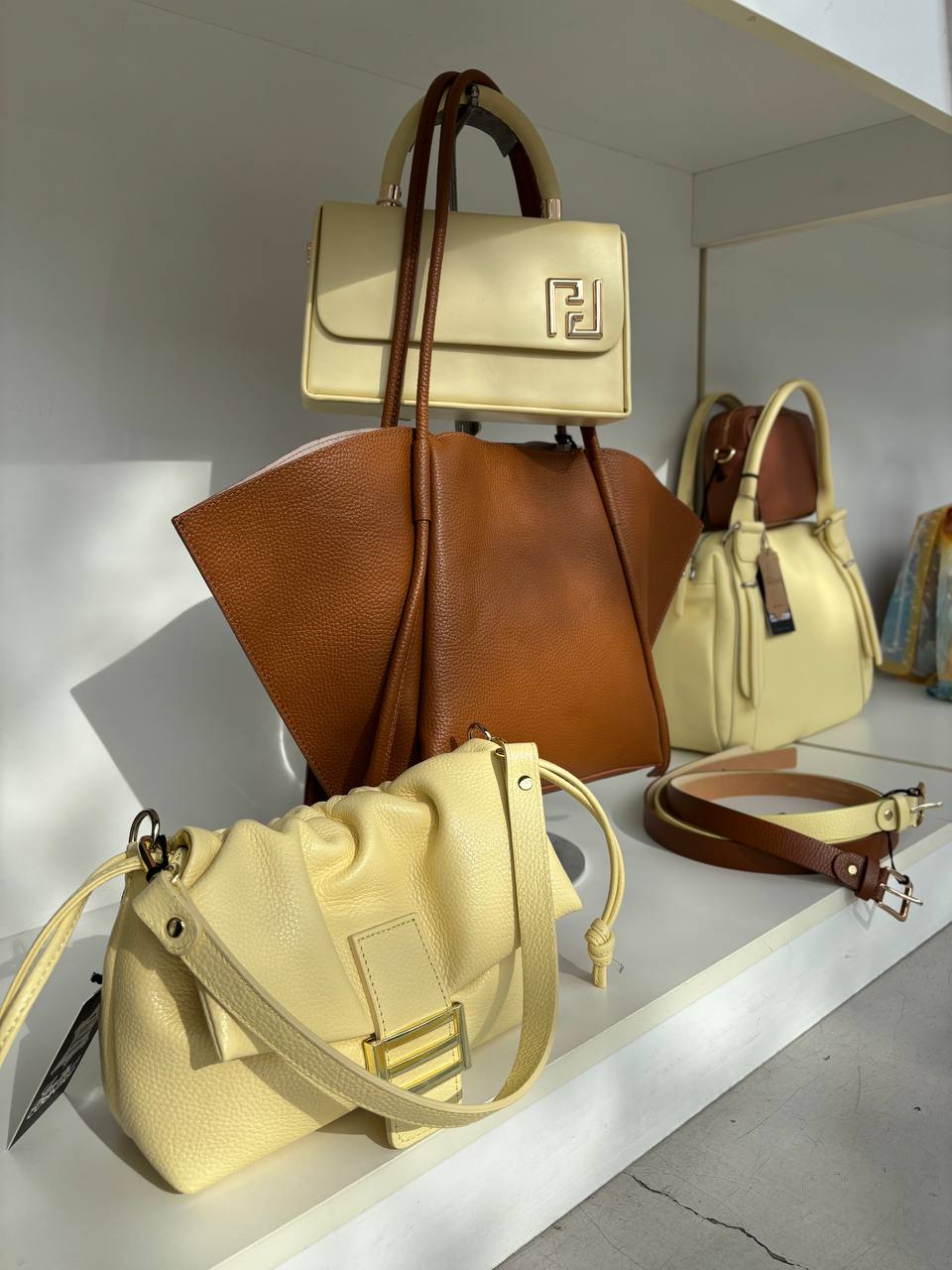 Фото Leather Country