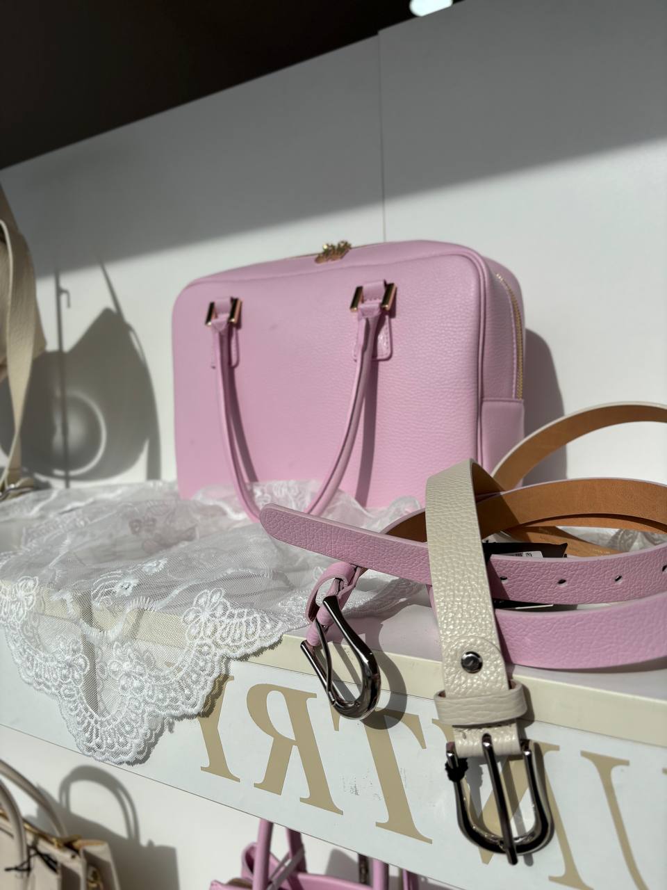 Фото Leather Country